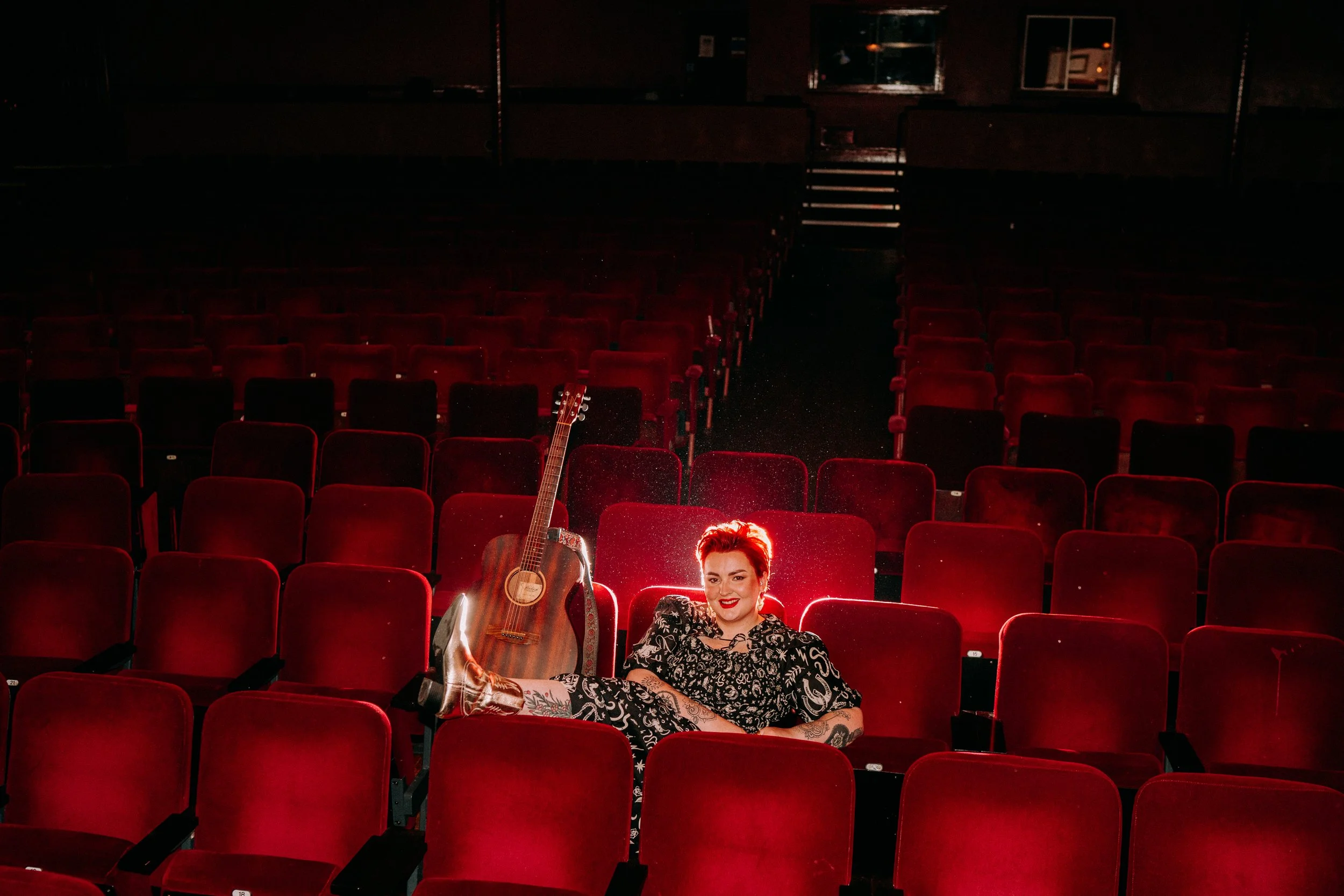 bronwen-LEWIS-BIG-NIGHT-IN-TOUR-PROMO-PHOTOGRAPHERS-SOUTH-WALES