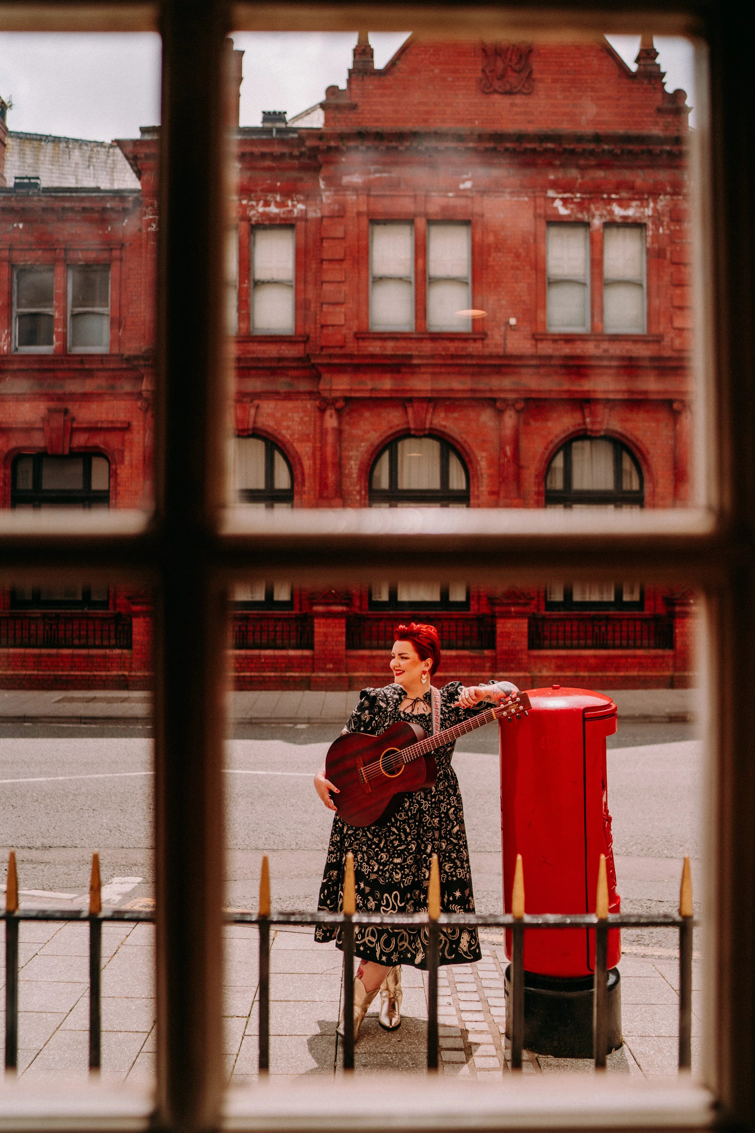 bronwen-LEWIS-LIVE-TOUR-PROMO-PHOTOGRAPHERS-CARDIFF