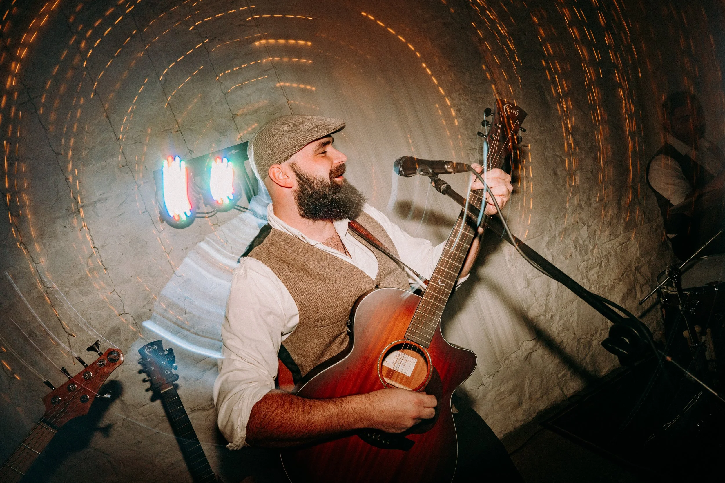 hat-and-fiddle-BAND-PHOTOGRAPHERS-SOUTH-WALES
