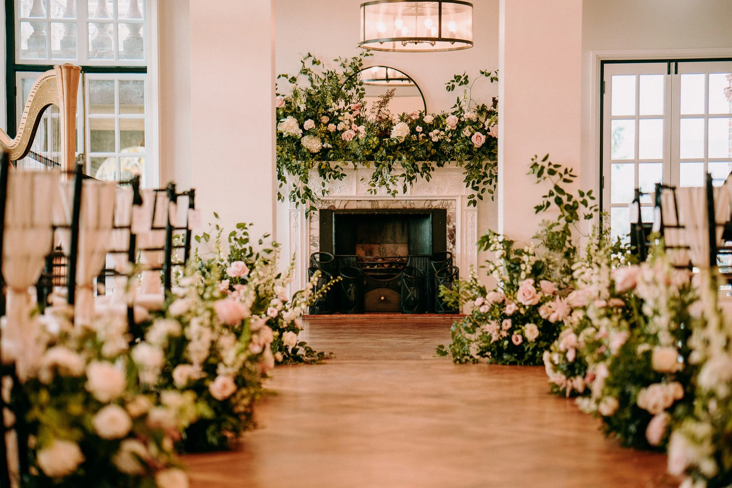 sant-ffraed-house-wedding-photographers-fun-natural-relaxed-documentary-26.jpg