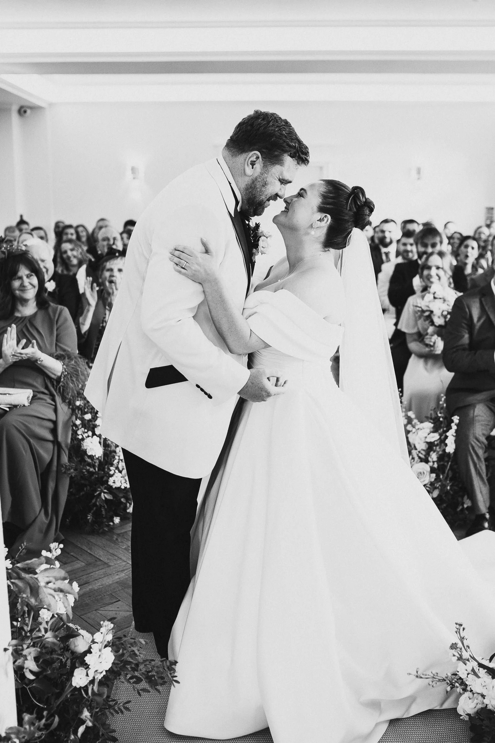 sant-ffraed-house-wedding-photographers-fun-natural-relaxed-documentary-88.jpg