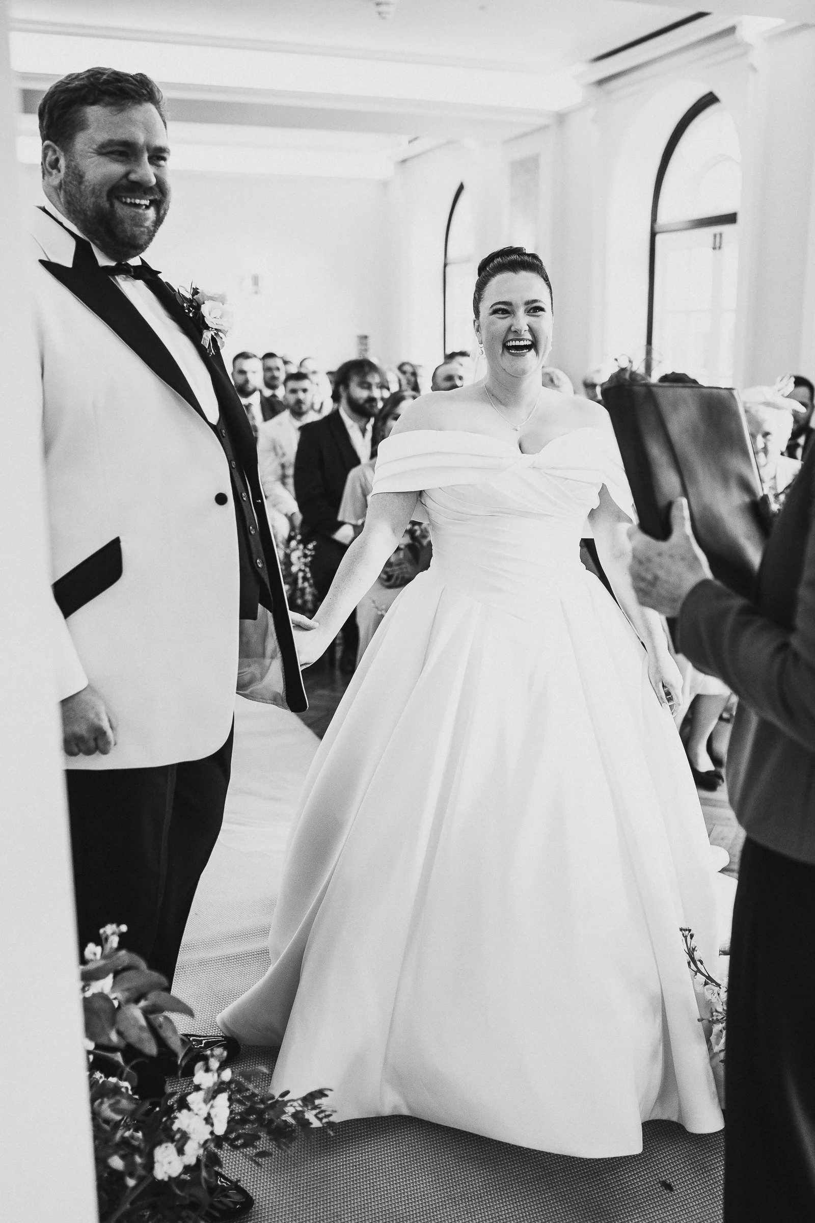 sant-ffraed-house-wedding-photographers-fun-natural-relaxed-documentary-91.jpg