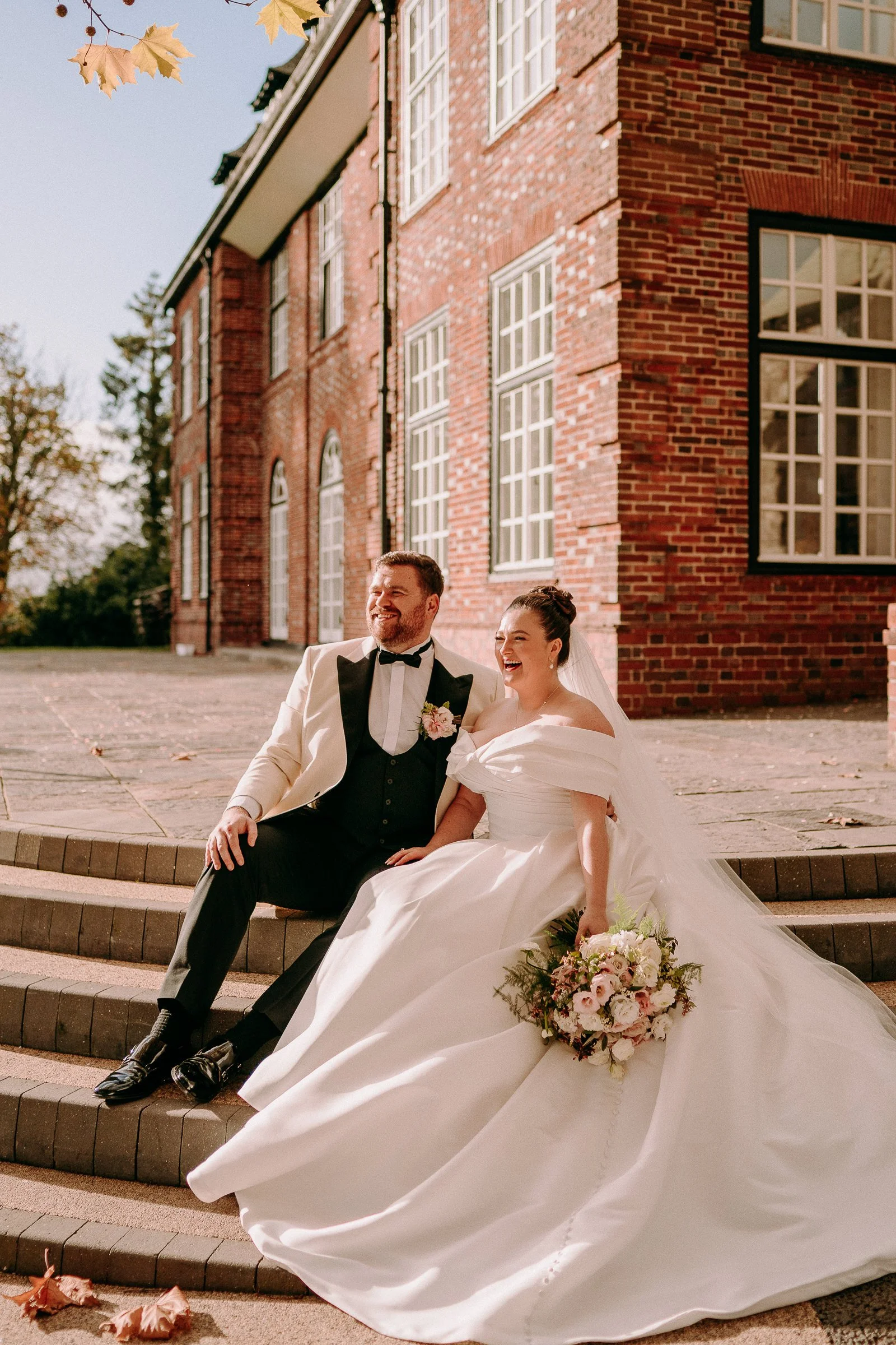 sant-ffraed-house-wedding-photographers-fun-natural-relaxed-documentary-152.jpg
