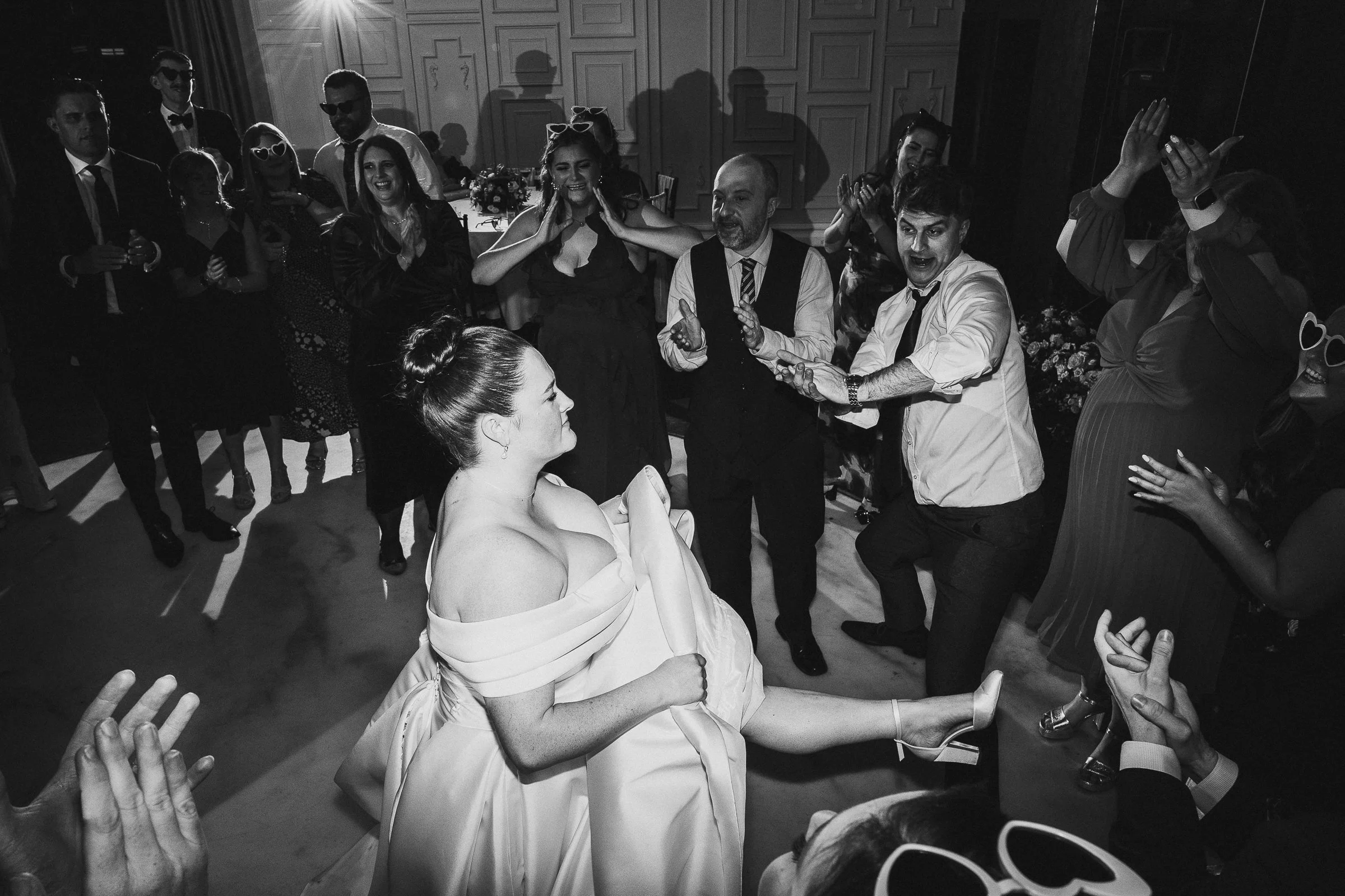sant-ffraed-house-wedding-photographers-fun-natural-relaxed-documentary-263.jpg