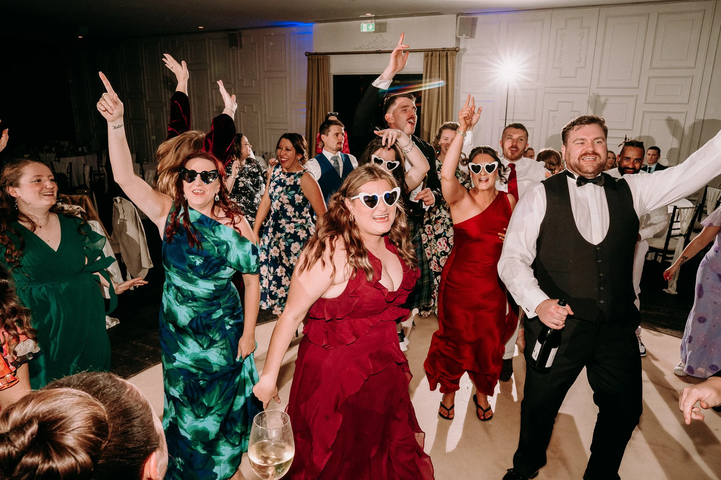 sant-ffraed-house-wedding-photographers-fun-natural-relaxed-documentary-271.jpg