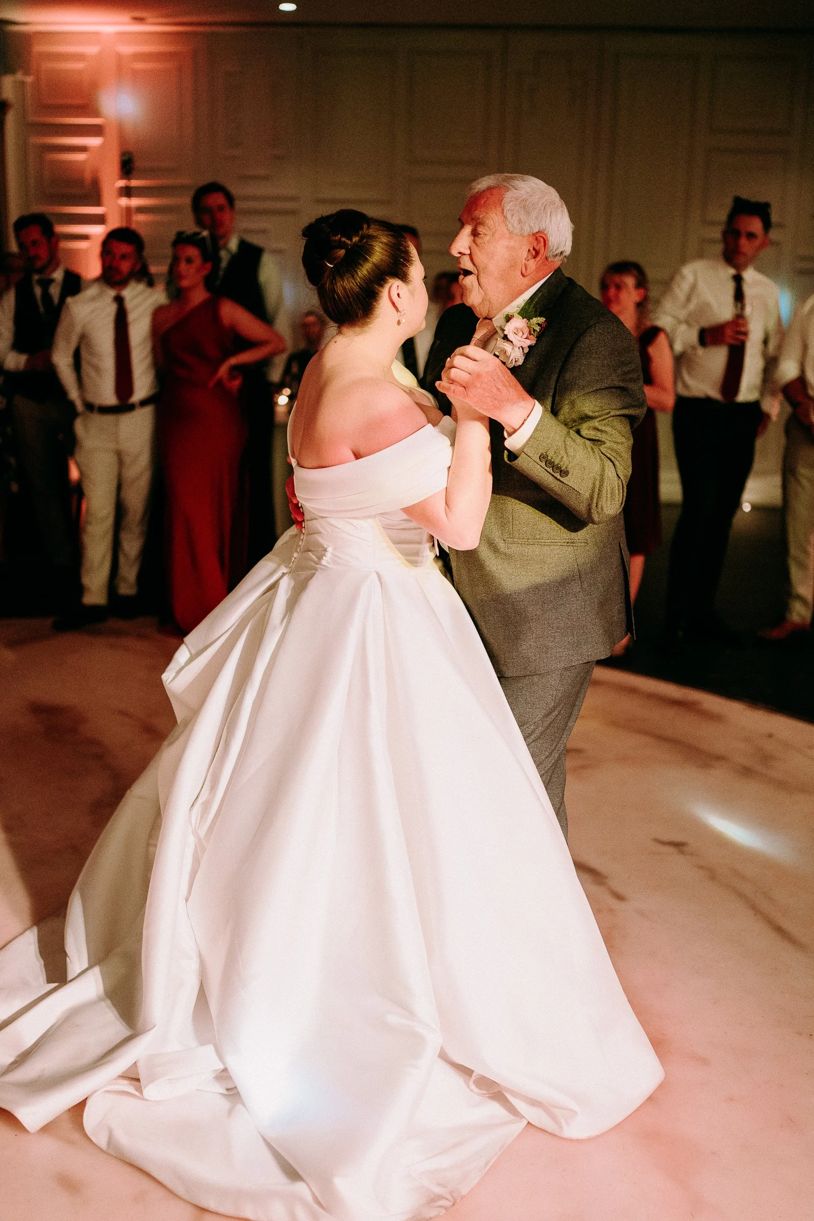 sant-ffraed-house-wedding-photographers-fun-natural-relaxed-documentary-290.jpg