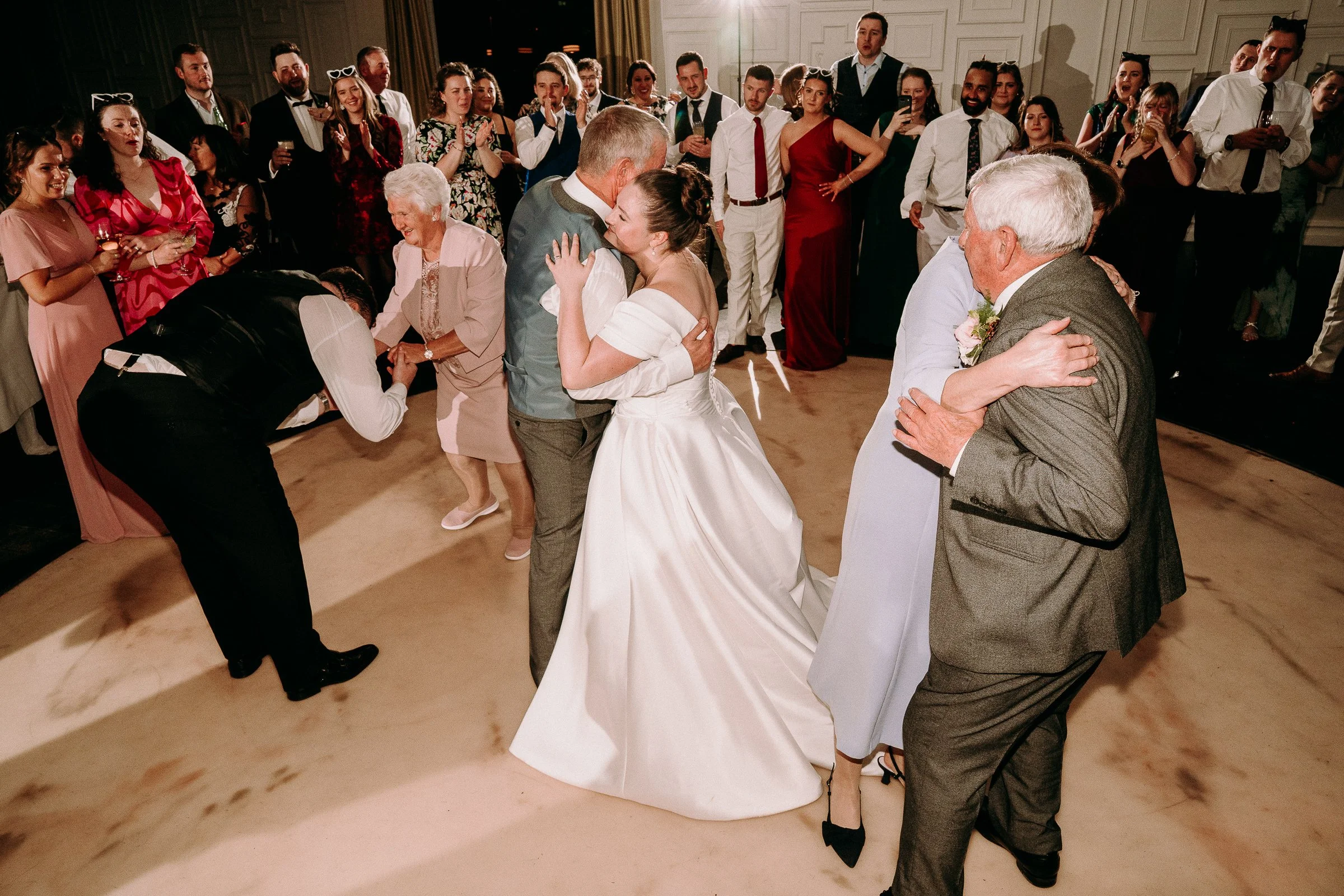 sant-ffraed-house-wedding-photographers-fun-natural-relaxed-documentary-292.jpg