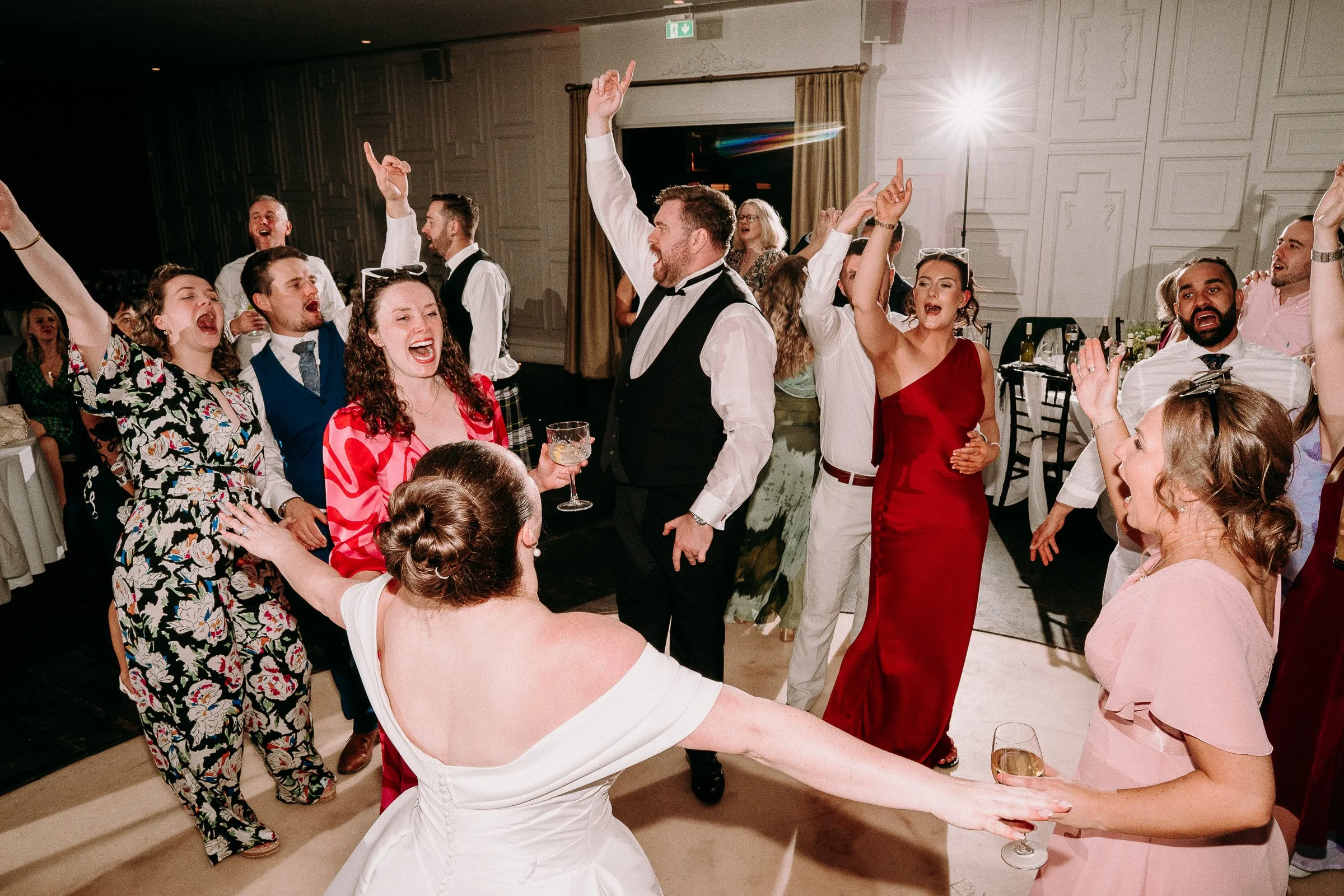 sant-ffraed-house-wedding-photographers-fun-natural-relaxed-documentary-294.jpg