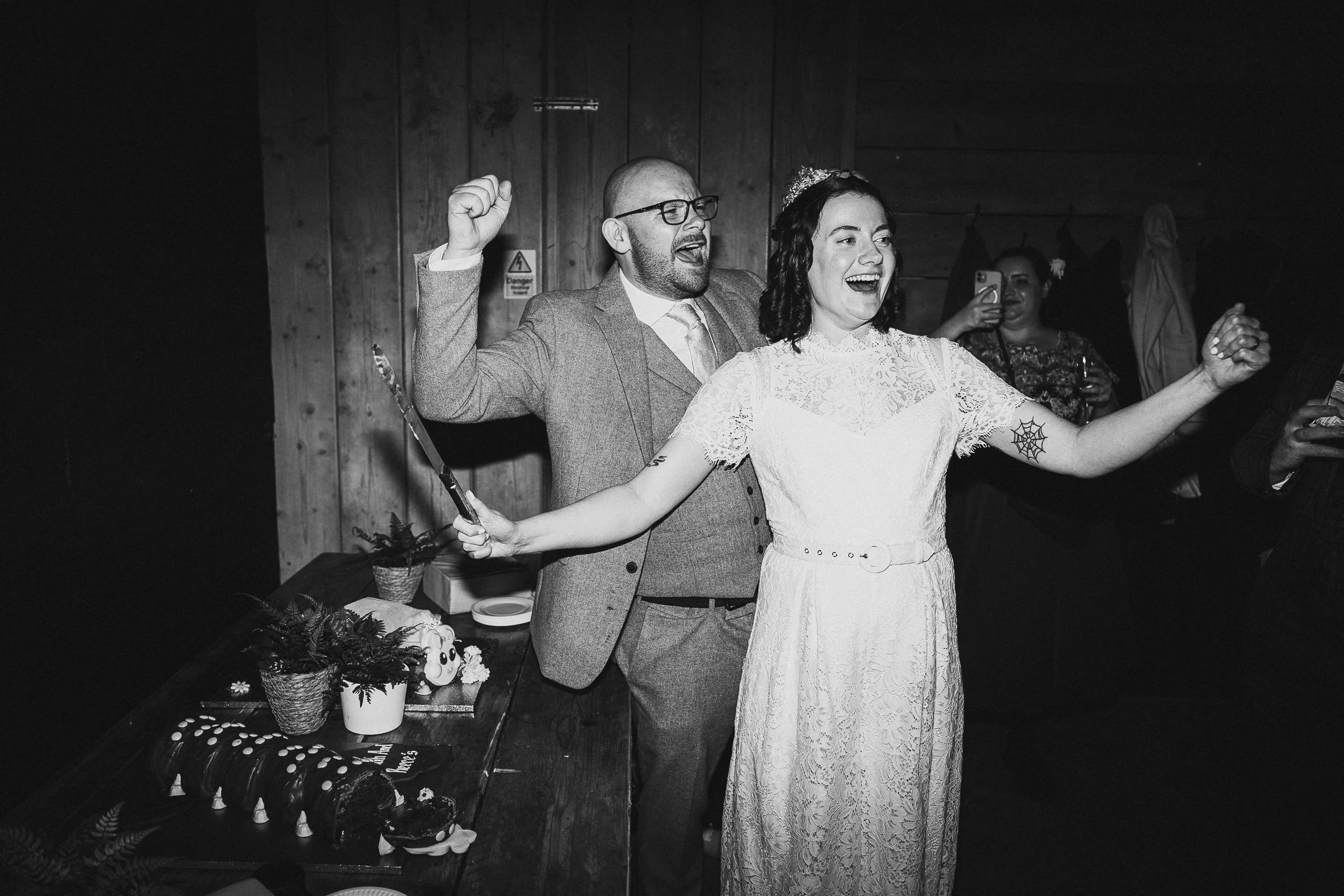 the-shack-revolution-hereford-candid-winter-wedding-photographers-148.jpg