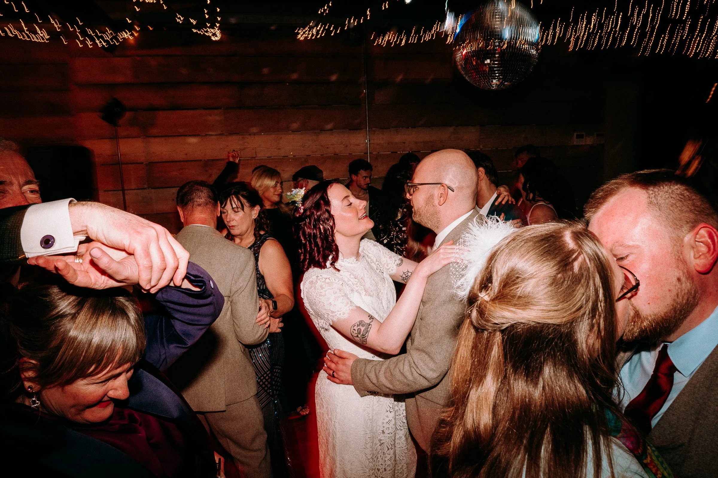 the-shack-revolution-hereford-candid-winter-wedding-photographers-155.jpg