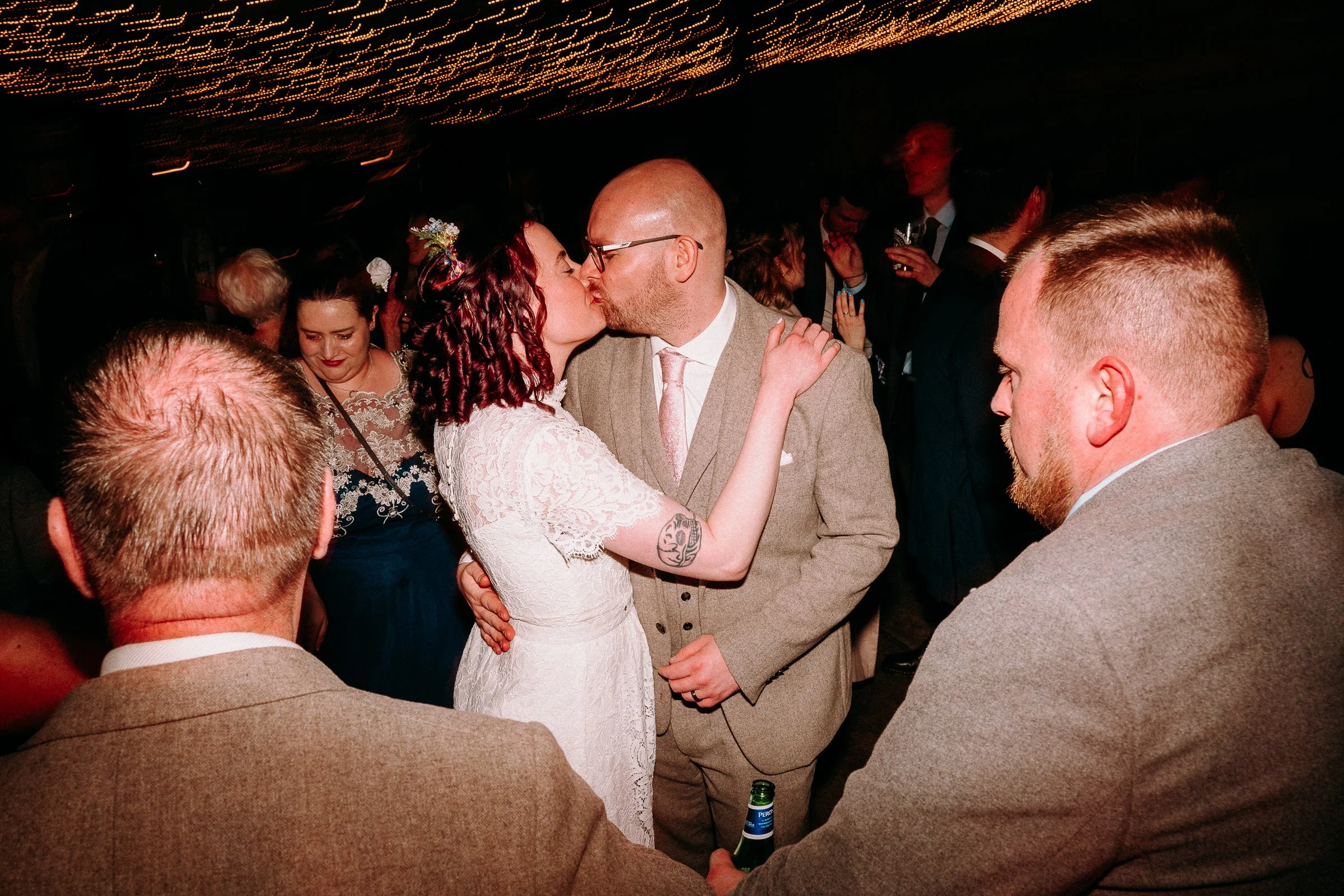 the-shack-revolution-hereford-candid-winter-wedding-photographers-161.jpg
