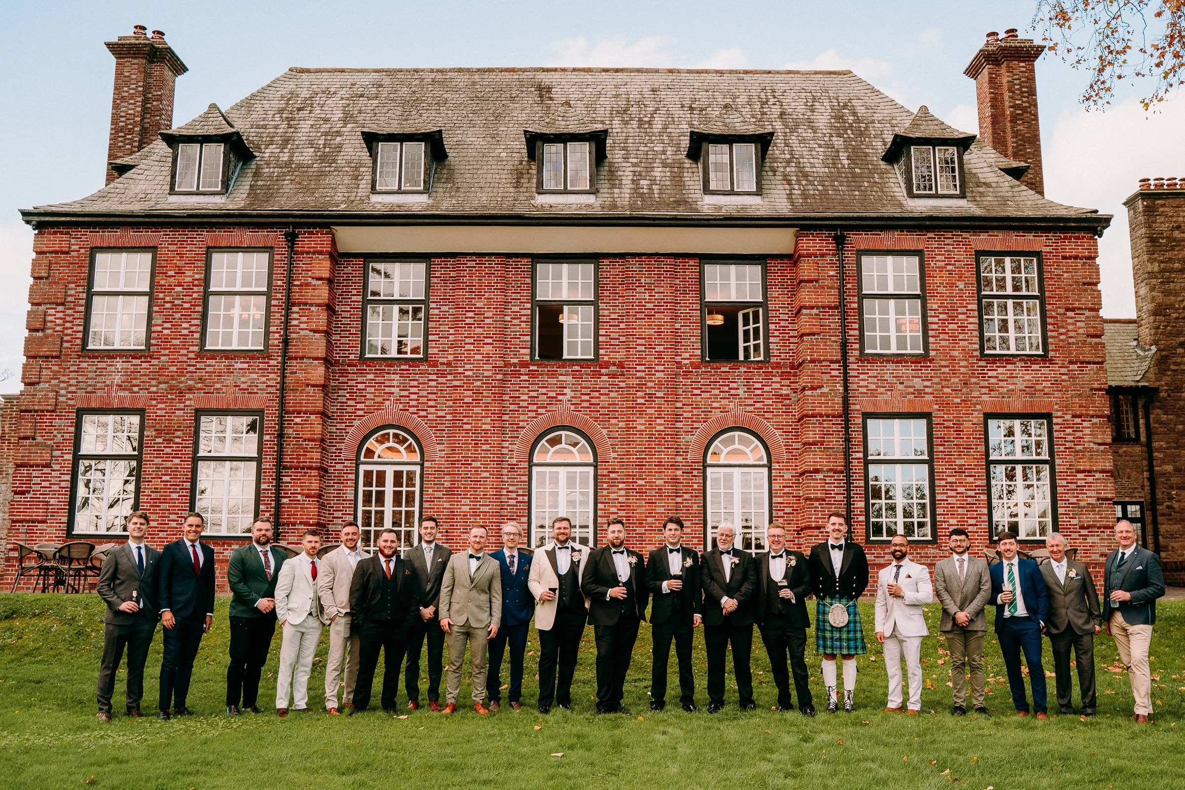 sant-ffraed-house-wedding-photographers-fun-natural-relaxed-documentary-187.jpg