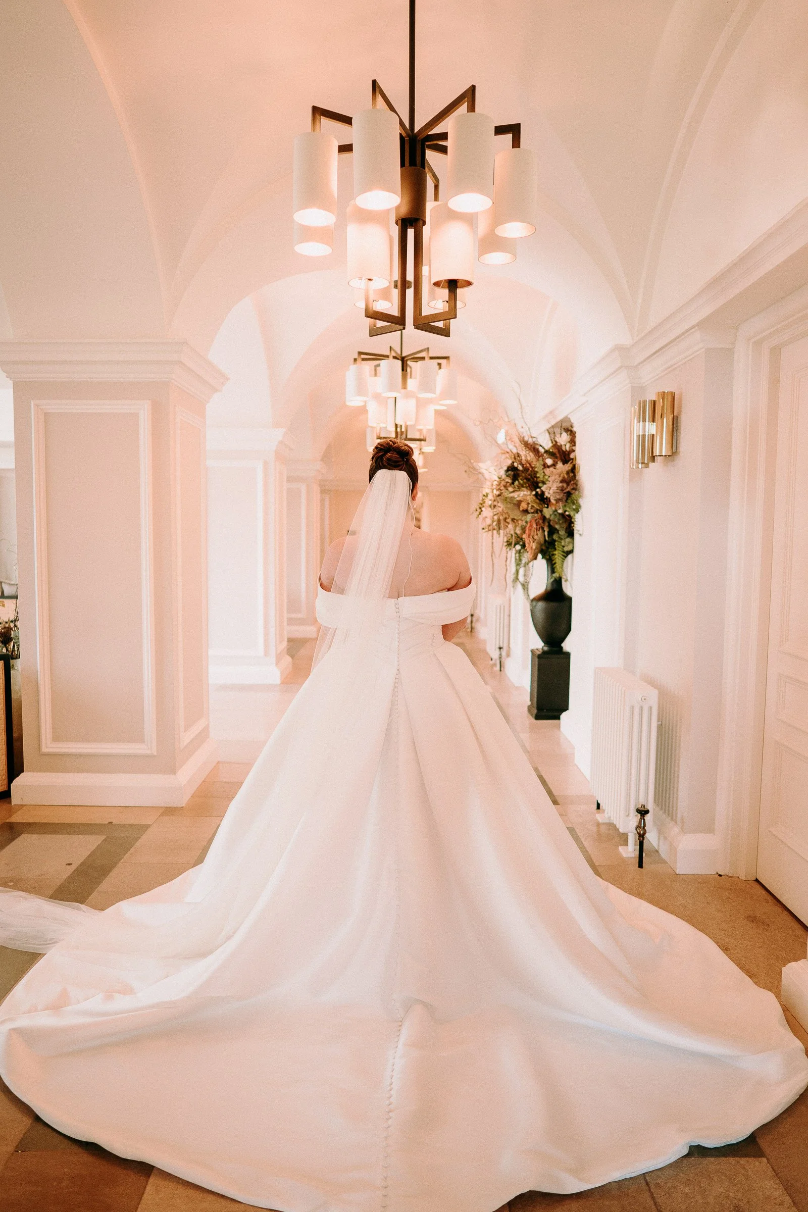 sant-ffraed-house-wedding-photographers-fun-natural-relaxed-documentary-142.jpg