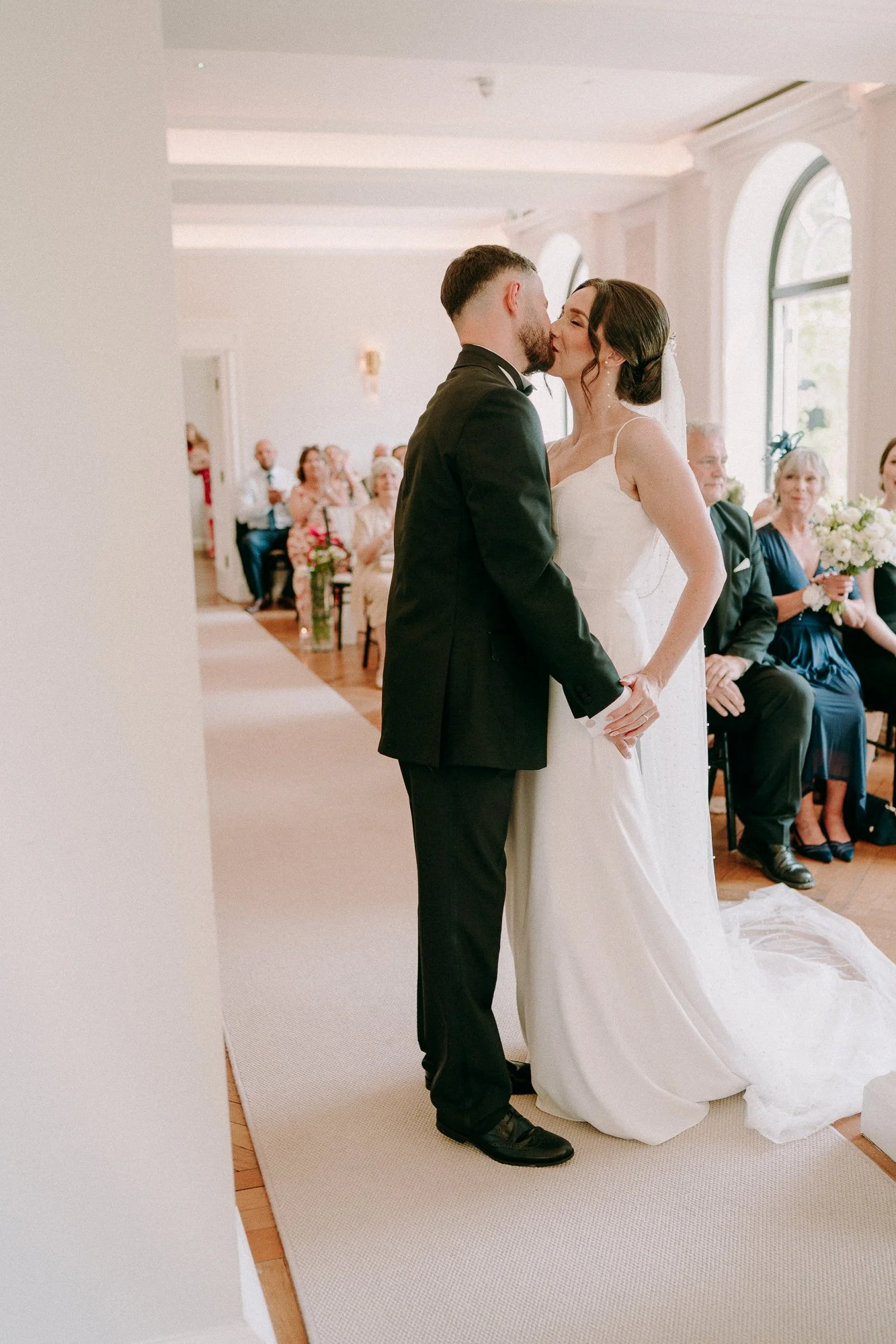 sant-ffraed-house-south-wales-wedding-photographer-relaxed-documentary-2.jpg
