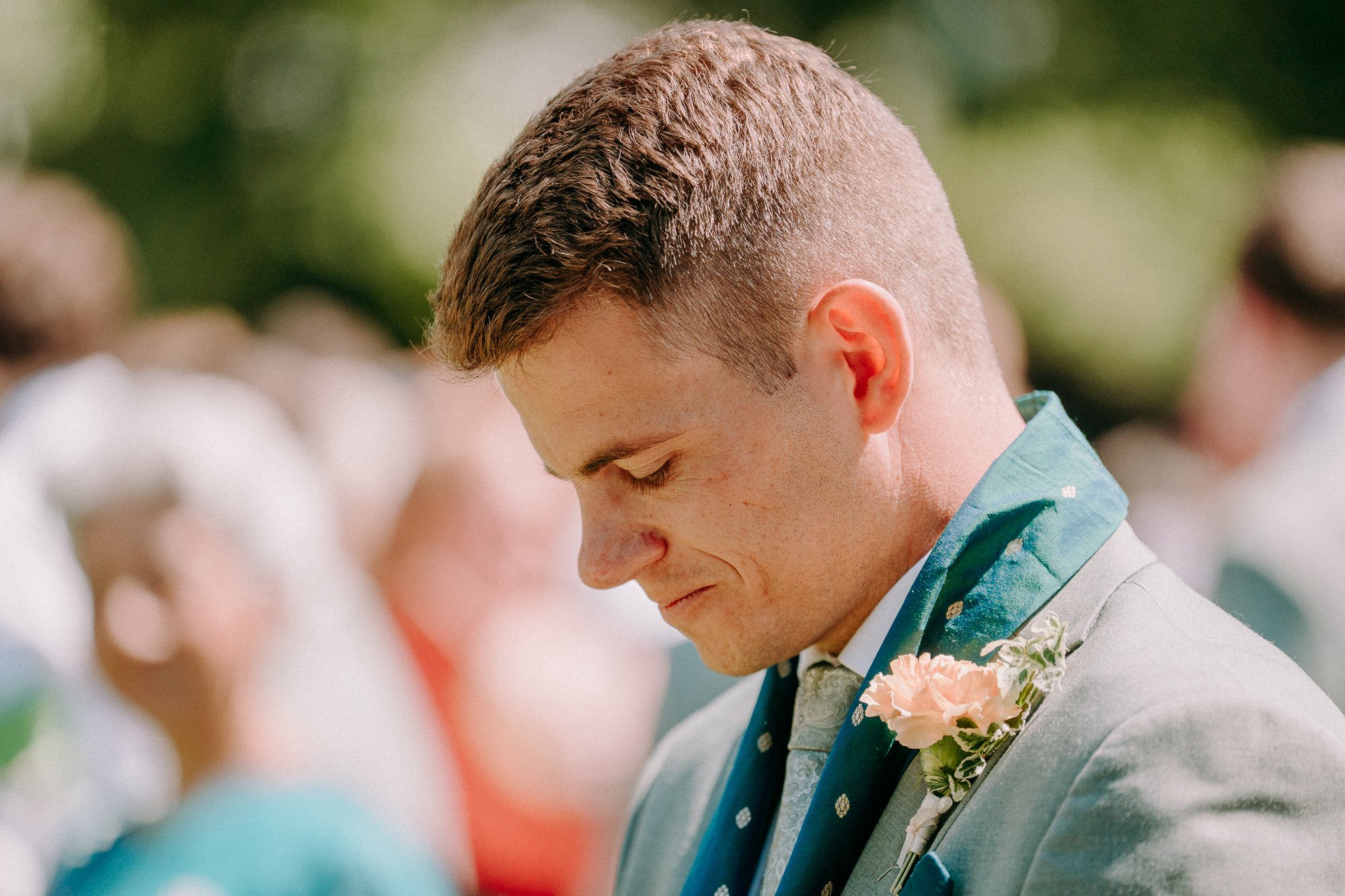 king-arthur-swansea-hindu-fusion-wedding-photographers-outdoors-24.jpg