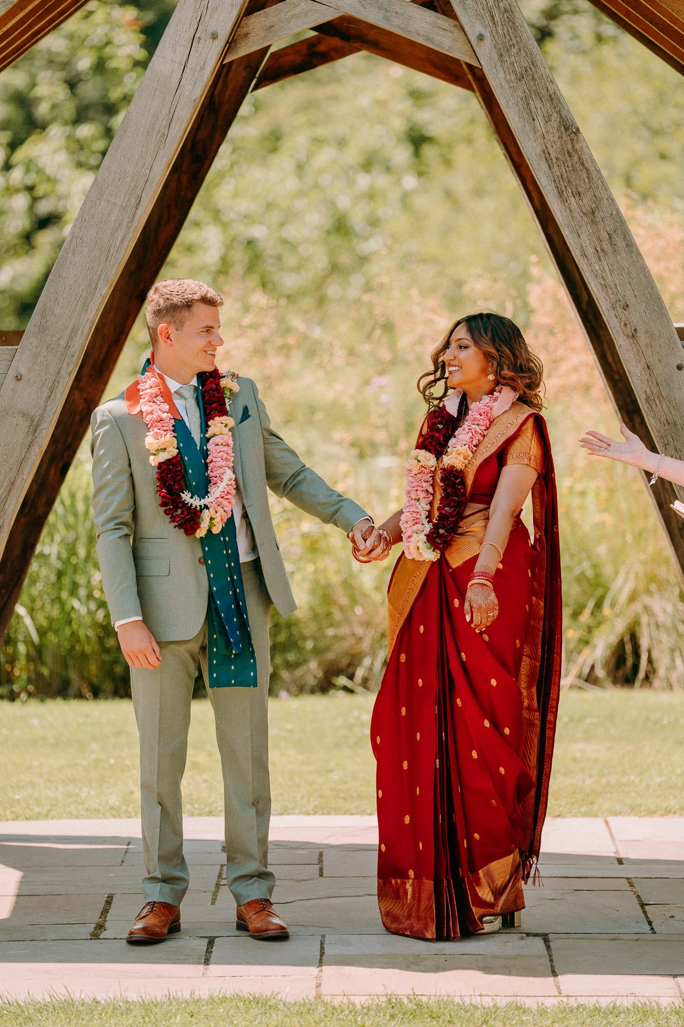 king-arthur-swansea-hindu-fusion-wedding-photographers-outdoors-53.jpg