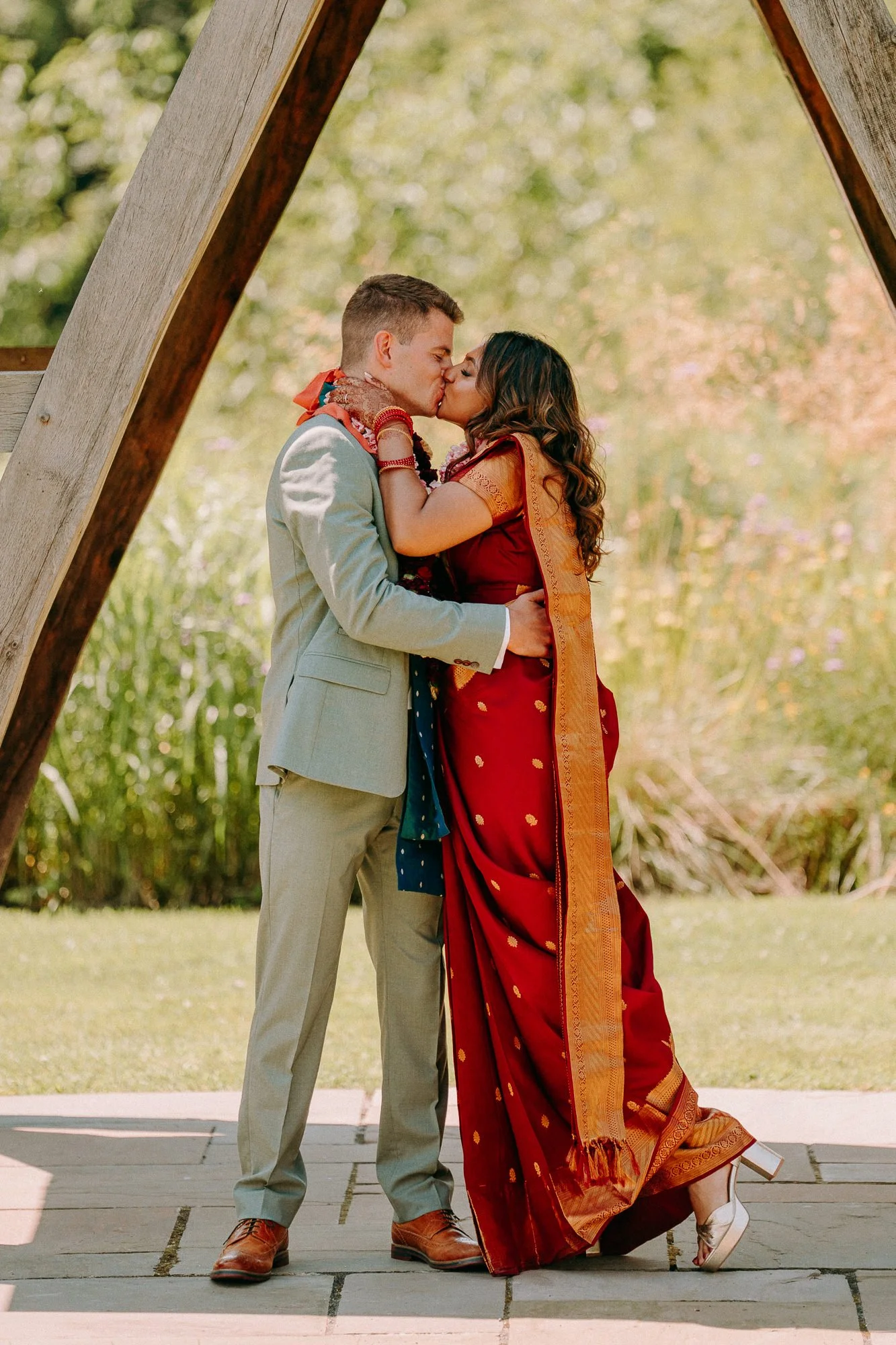 king-arthur-swansea-hindu-fusion-wedding-photographers-outdoors-54.jpg