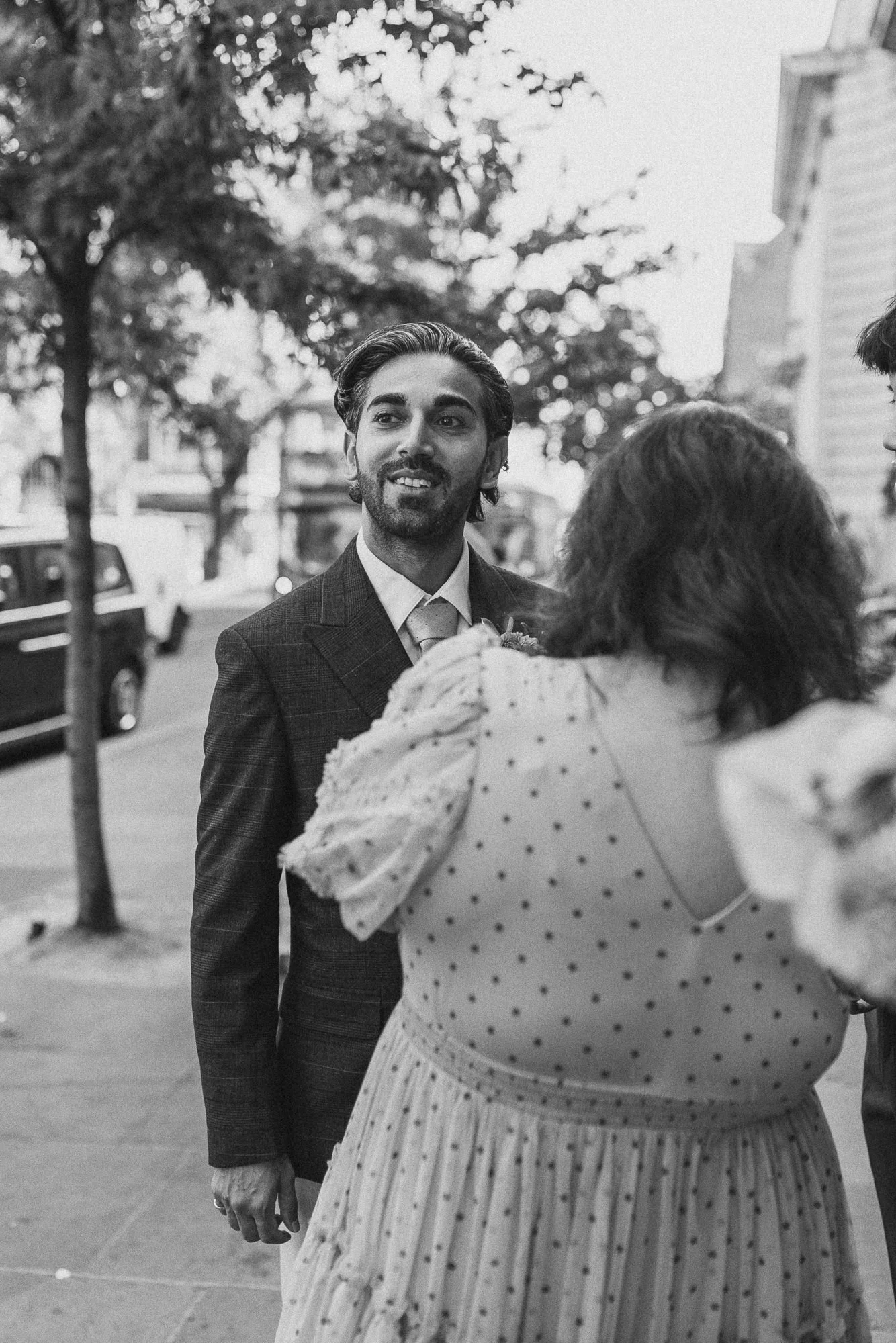 chelsea-town-hall-london-relaxed-fun-wedding-photographer-9.jpg