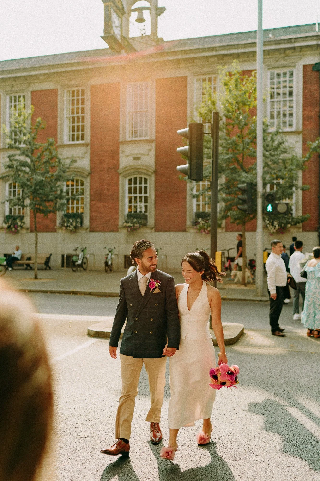 chelsea-town-hall-london-relaxed-fun-wedding-photographer-29.jpg