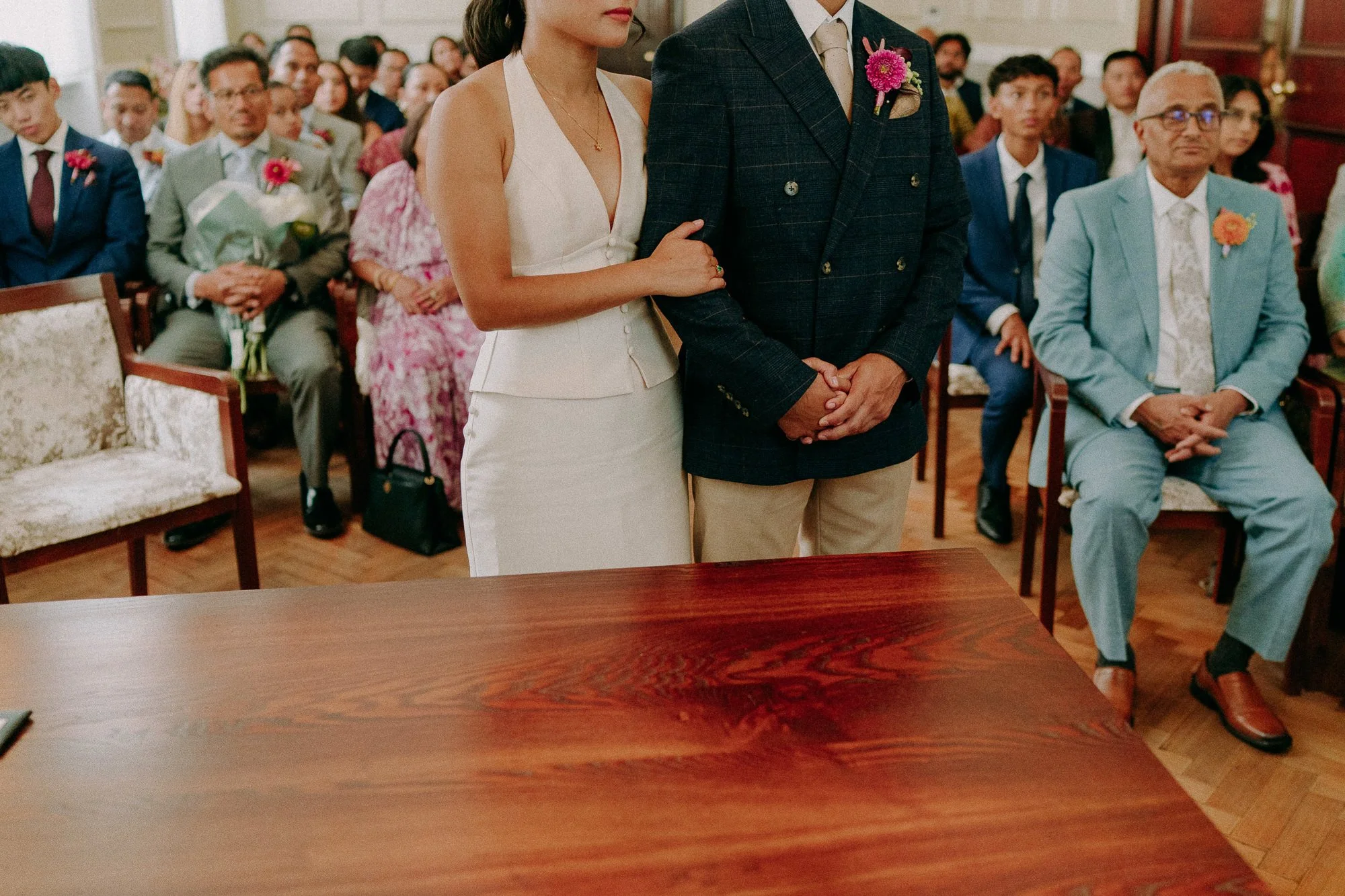 chelsea-town-hall-london-relaxed-fun-wedding-photographer-60.jpg