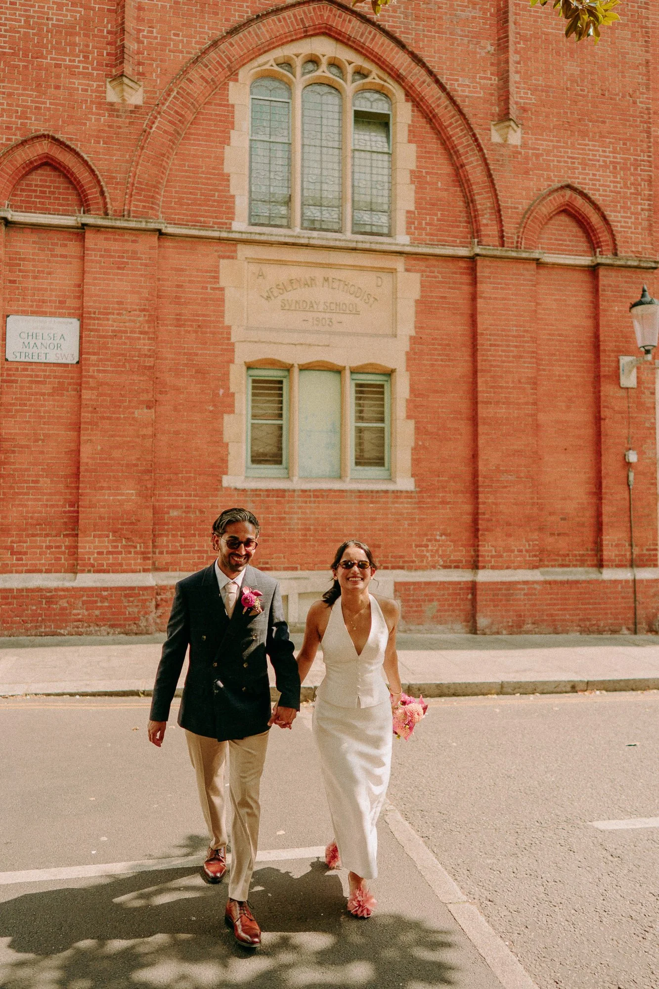 chelsea-town-hall-london-relaxed-fun-wedding-photographer-95.jpg