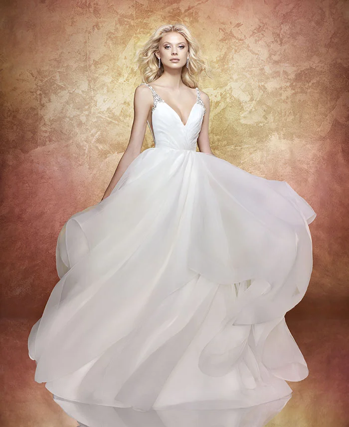 Hayley Paige Spring 2017 Dare