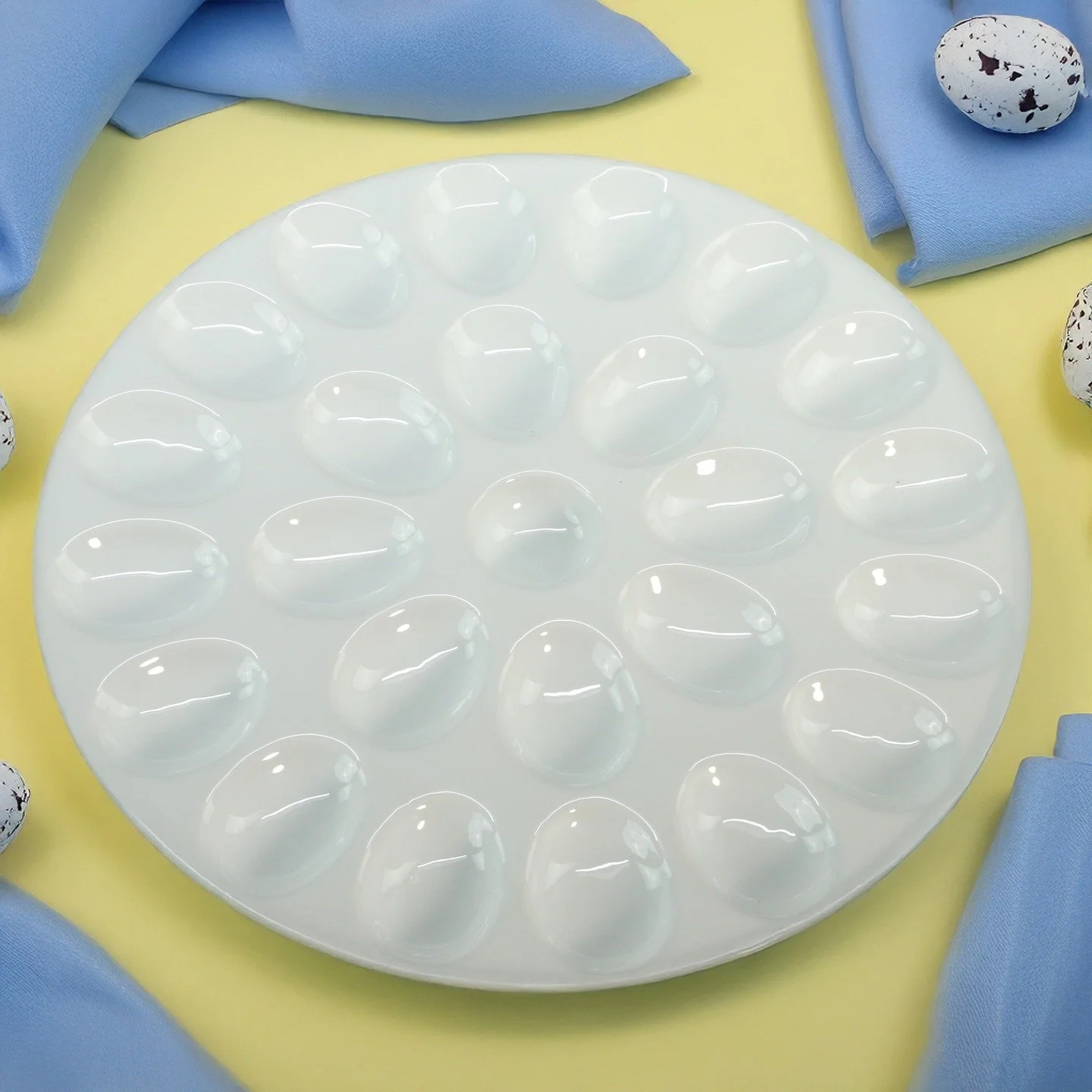 If deviled eggs aren&rsquo;t on the table, is it even Easter? 🤔🐣🍳

#BIA #BIACordonBleu #EverydayElegance #Party #Serveware #Tabletop #TabletopGoals #KitchenMustHaves #PartyMustHaves #HostessWithTheMostest #Appetizer #EggPlate #Porcelain #DeviledEg