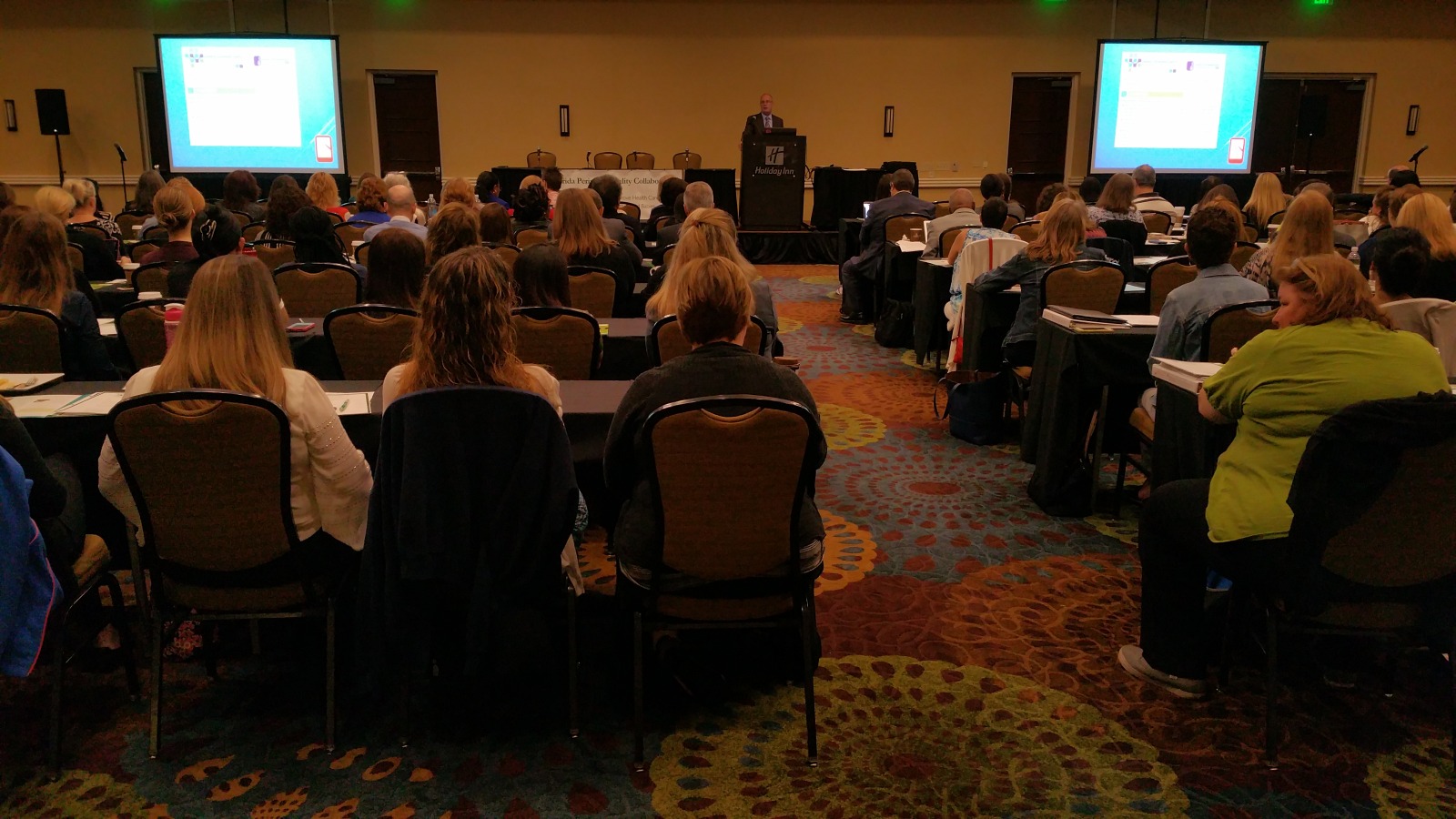 Two Screen Setup for Annual Conference