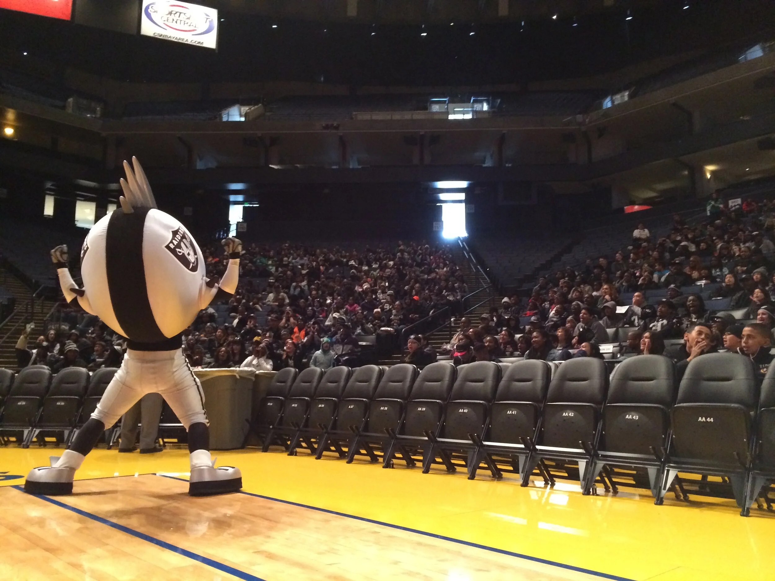 Rusher with oracle.JPG