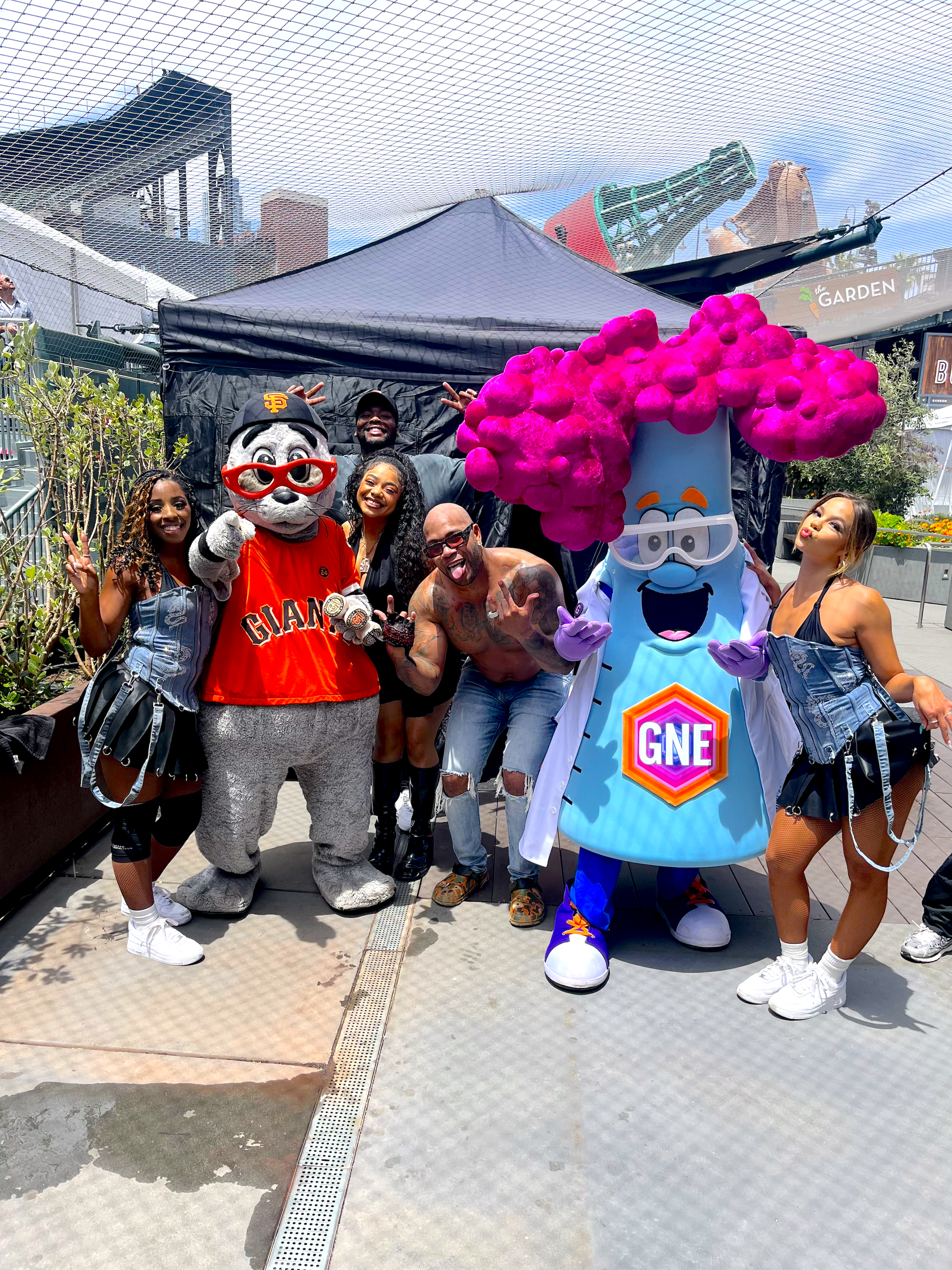 Performing with Flo-Rida