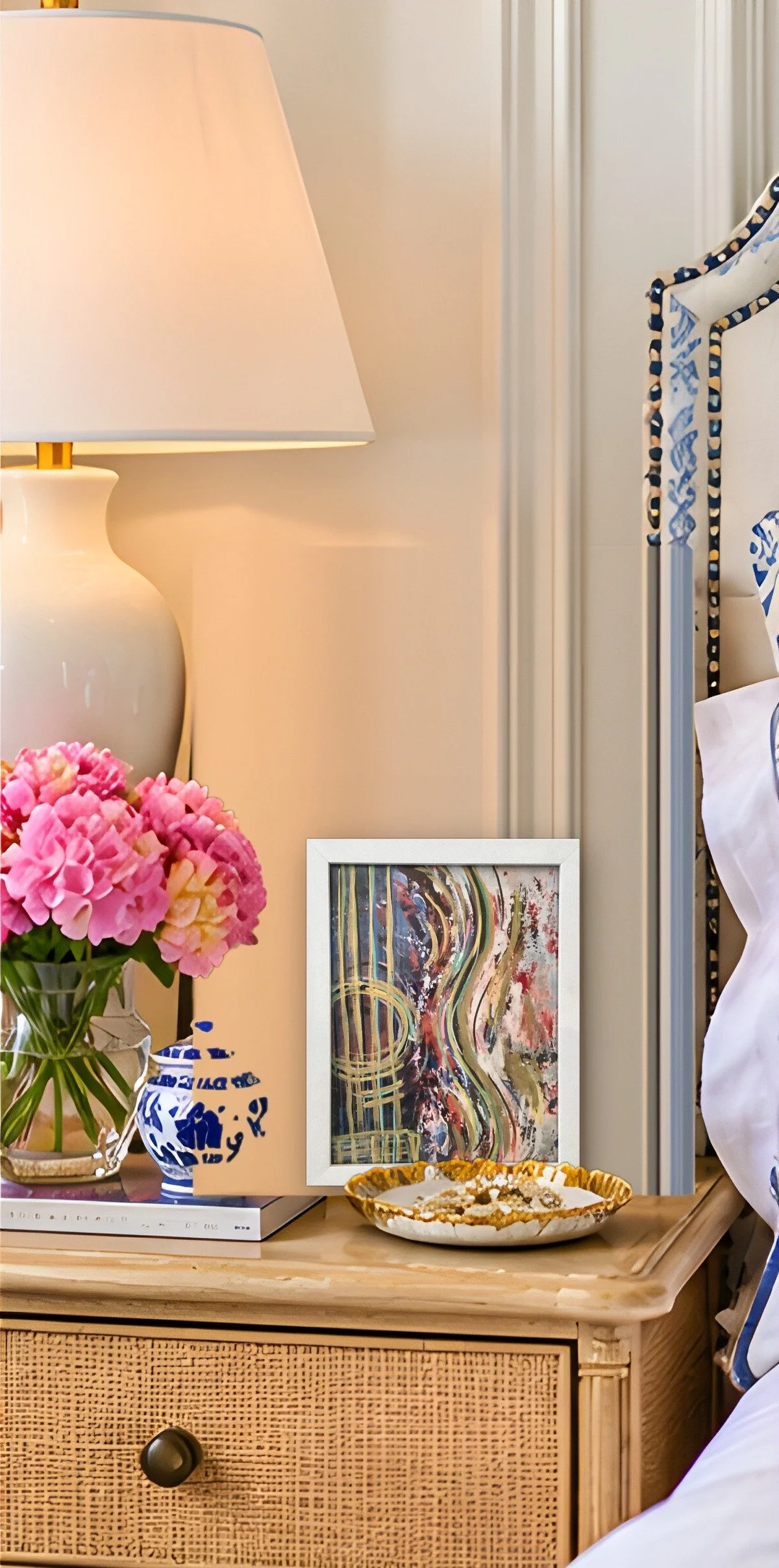 P008_9x11_nightstand.jpg