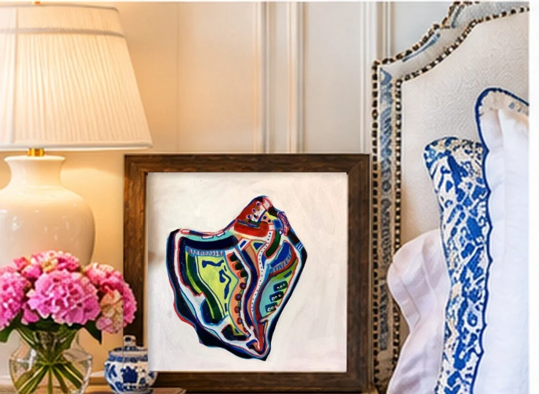 0018_Conch-Shell-White_16x16in_Bedroom.jpg