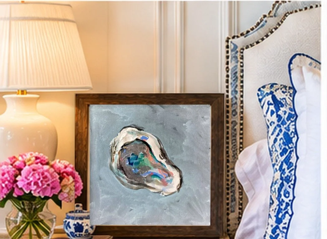 0046_Mini-Oyster-Shell-Gray-Blue_10x10in_Bedroom.jpg
