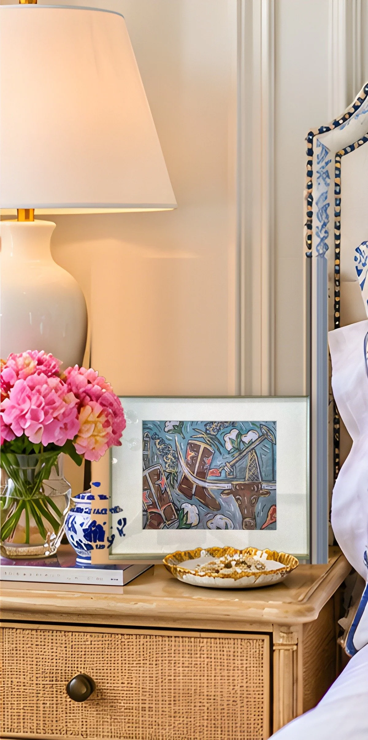 P082_14x11_nightstand.jpg