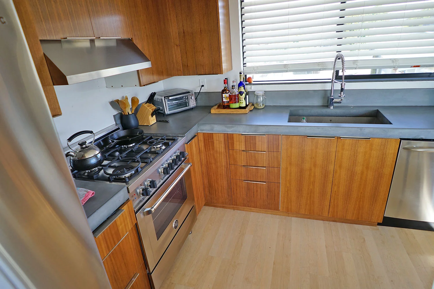 DSC02674-(1).jpg