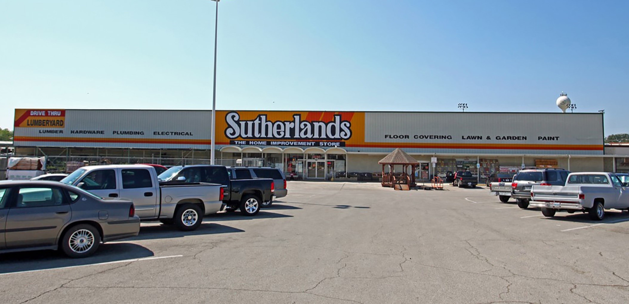 Sutherlands Building - Fort Worth 7909 W Camp Bowie Blvd, Benbrook, TX 76116