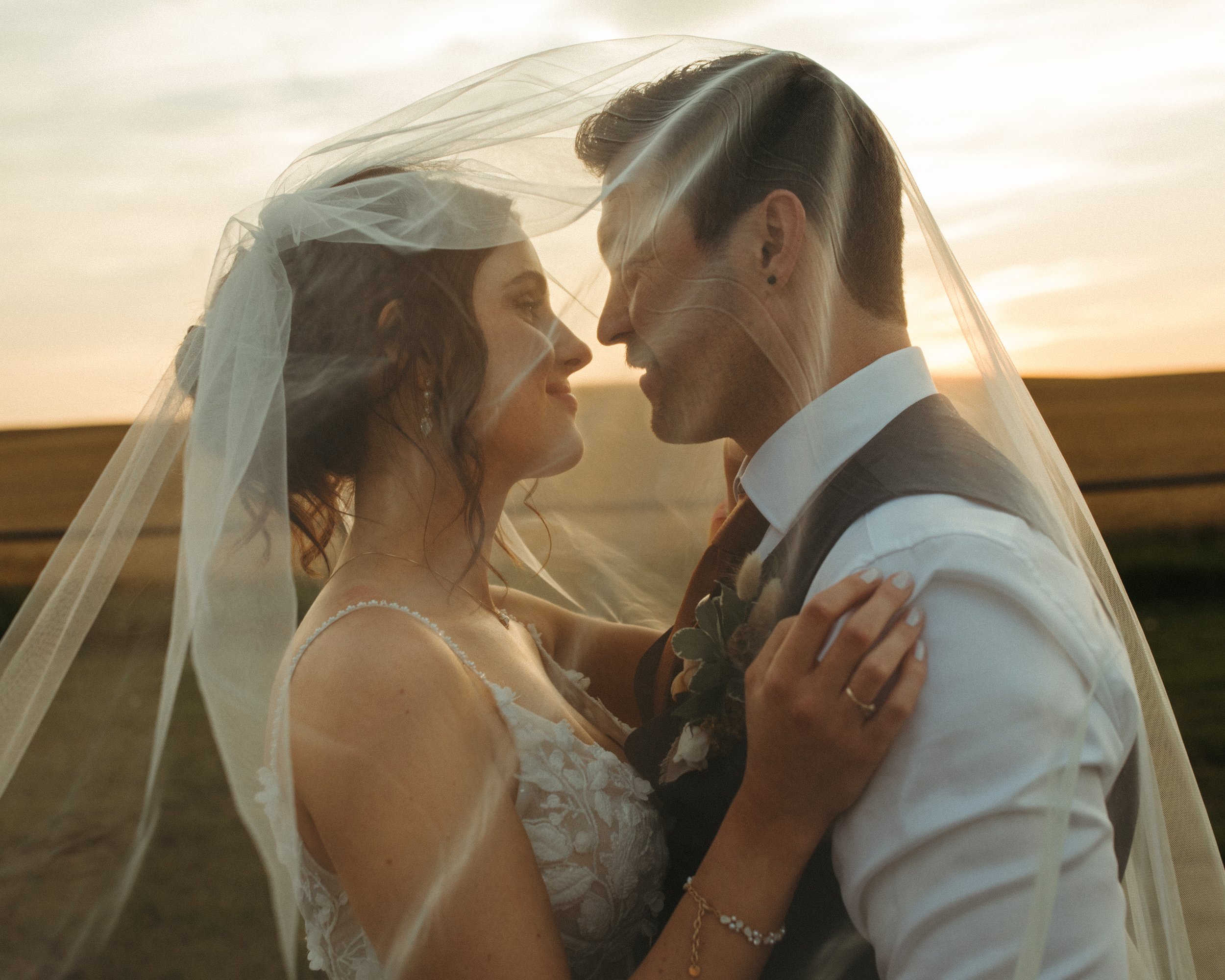 Elynne + Doug Sneaks-137.jpg