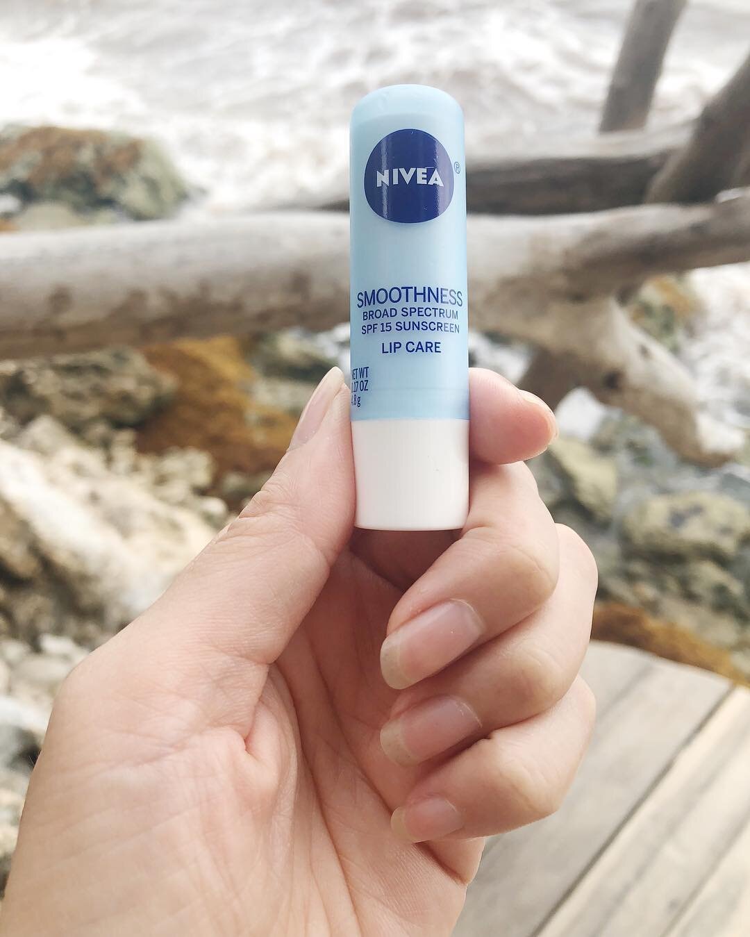 @azuliktulum: Been so crazy lately. So it was such a gift to disconnect for a week in Tulum, Mexico. I gotta share my new fave products for traveling. I borrowed this from my boyfriend 😬. This @niveausa SPF chapstick was great for my dry lips AND my