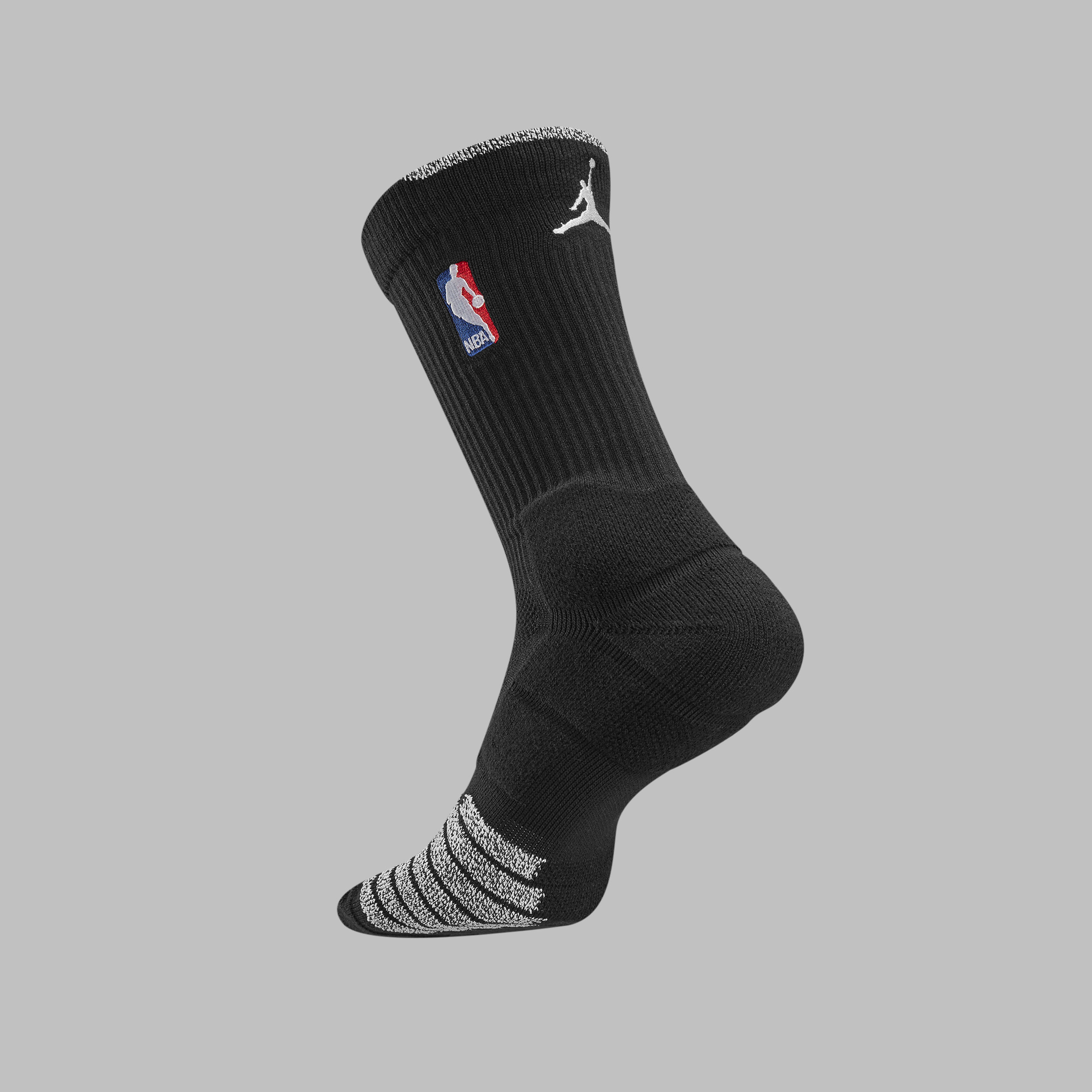 nike grip power crew basketball socks