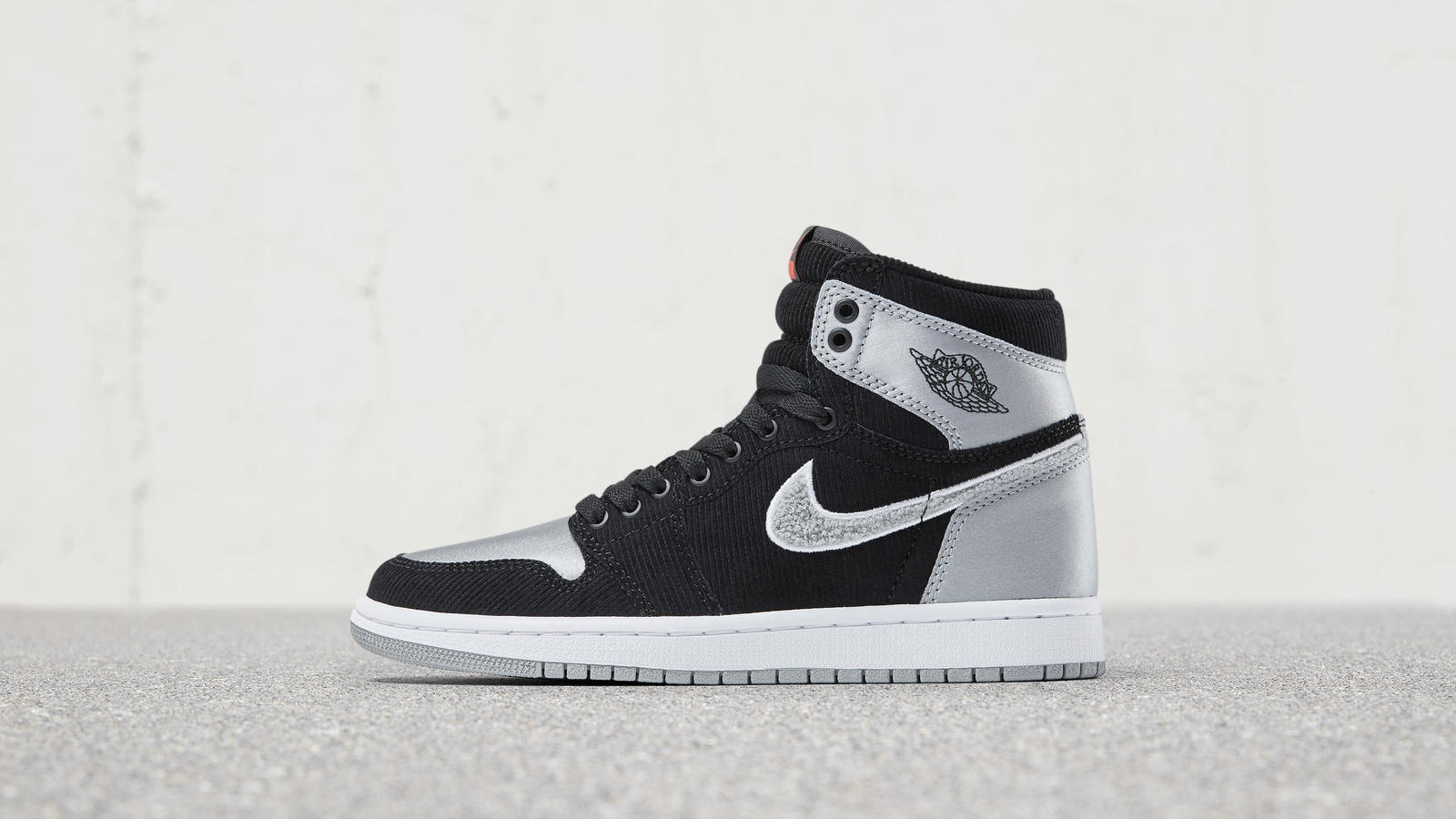 AIR_JORDAN_I_ALEALI_MAY3_hd_1600.jpg