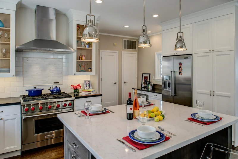Ocean Oakland Kitchen Design Build I Photo Gallery — HDR Remodeling