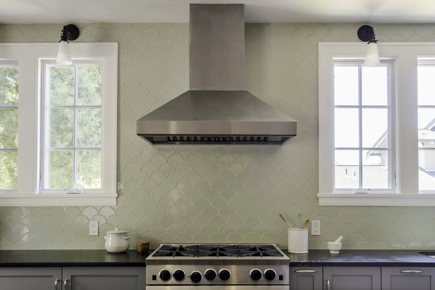 Why Our Bay Area Clients Are So Captivated By Fireclay Tiles