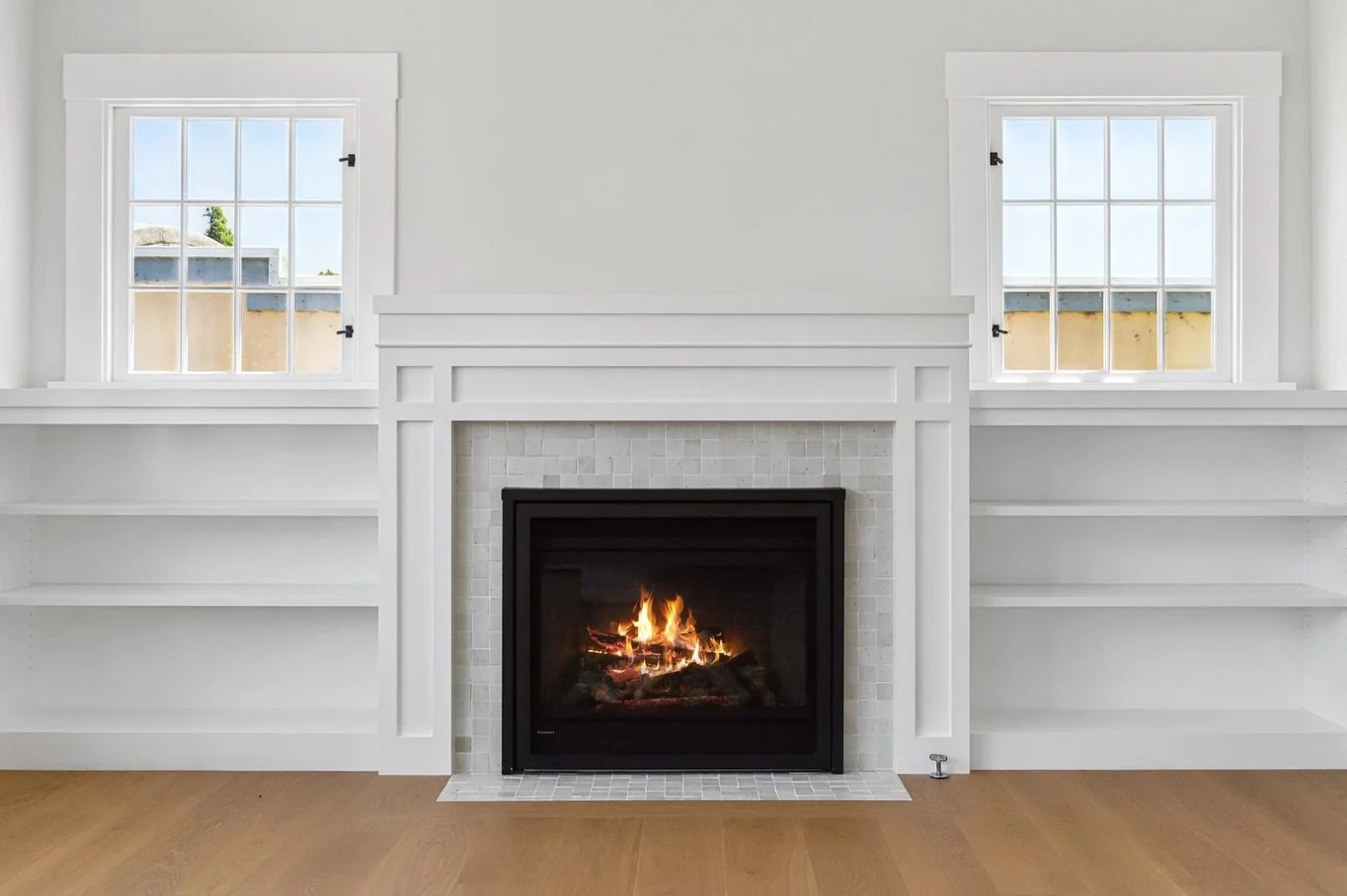 Before ➡️ After: See how a new fireplace and flooring changes everything. 💚