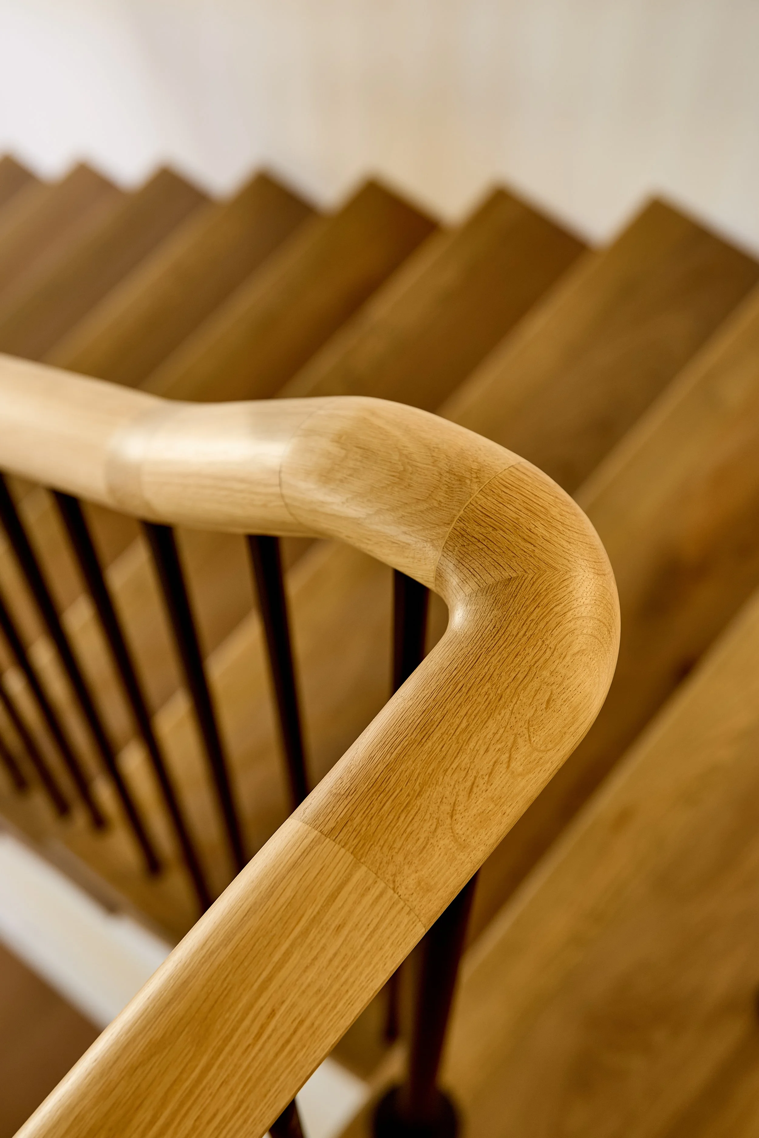 2026_0312_HDR_CaitlinBeyer_1710Kofman_Entryway_Detail_1.jpg