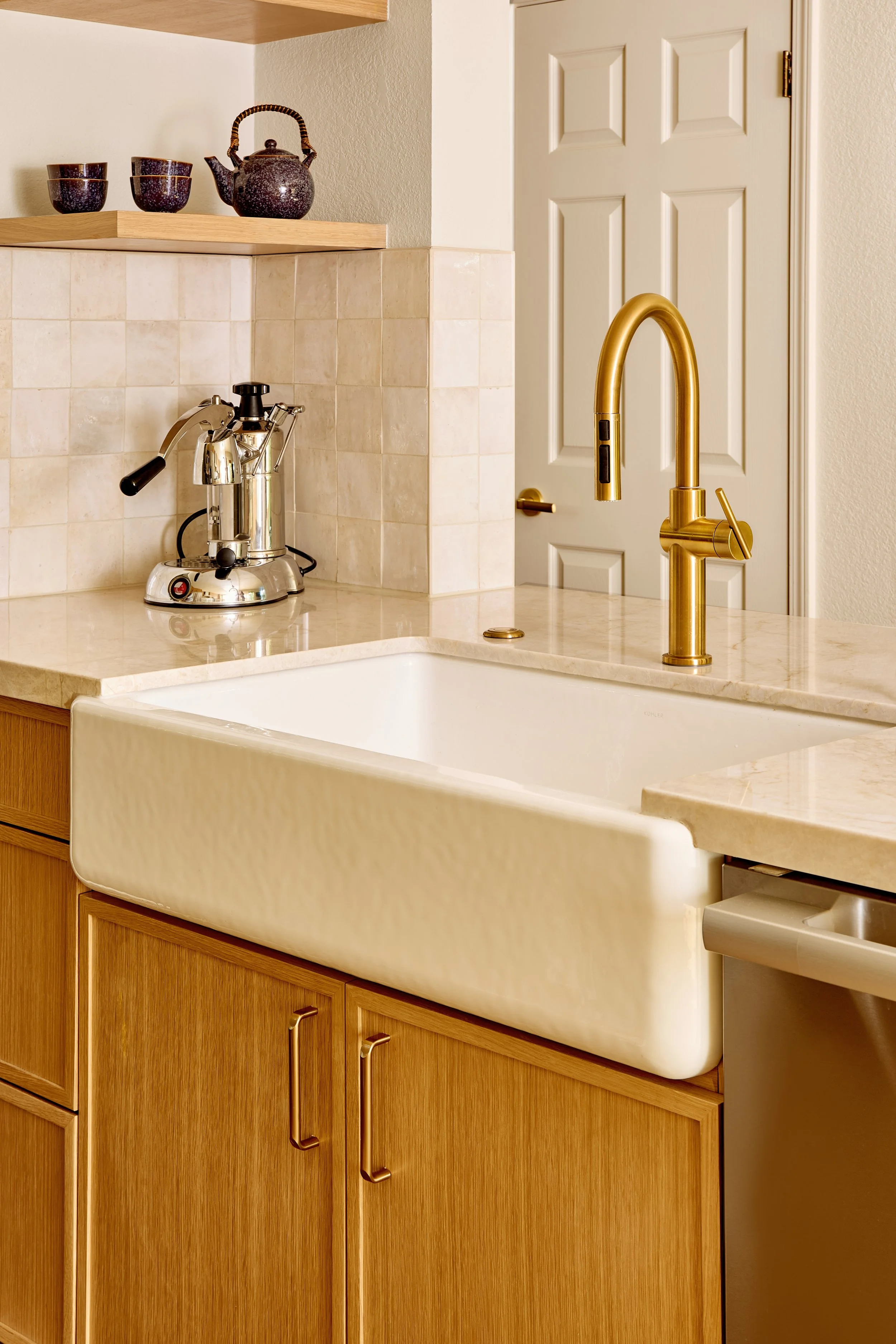 2026_0312_HDR_CaitlinBeyer_1710Kofman_Kitchen_7.jpg
