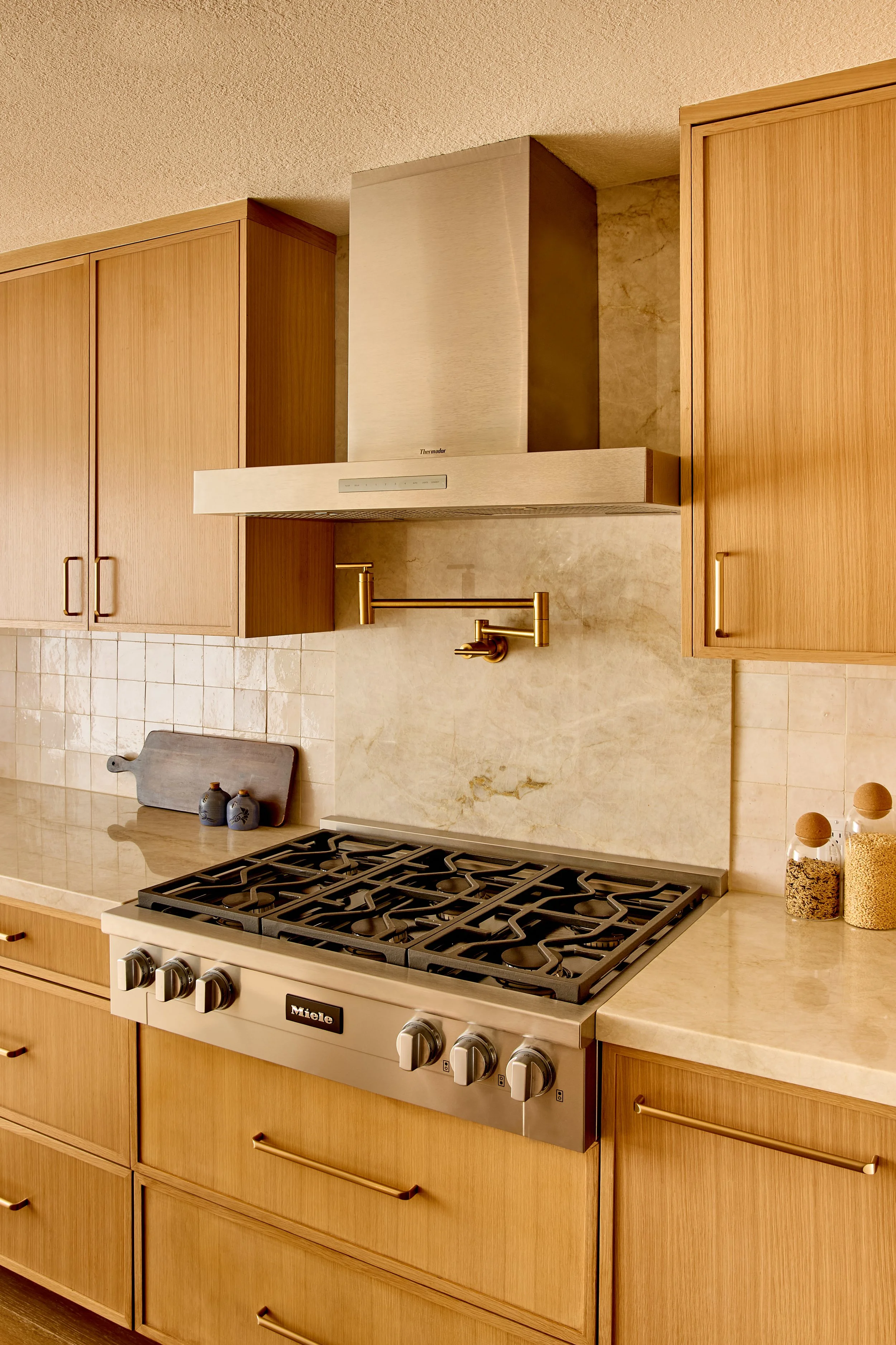 2026_0312_HDR_CaitlinBeyer_1710Kofman_Kitchen_6.jpg