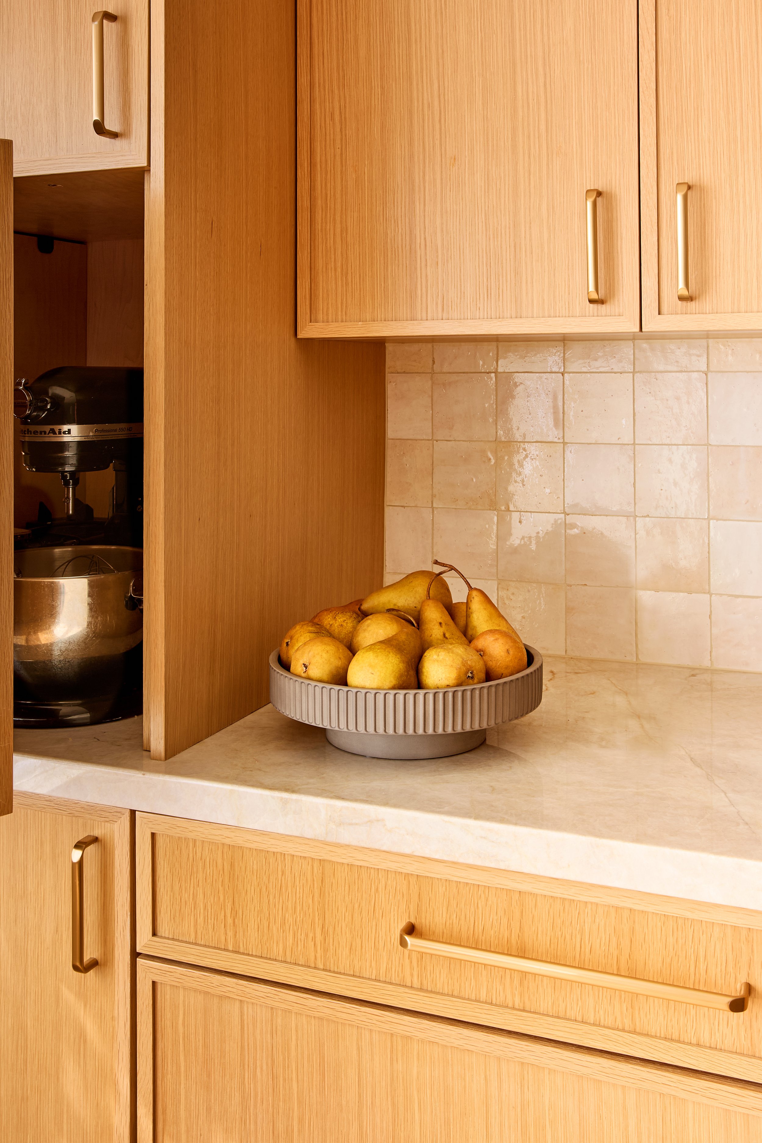 2026_0312_HDR_CaitlinBeyer_1710Kofman_Kitchen_Detail_2.jpg