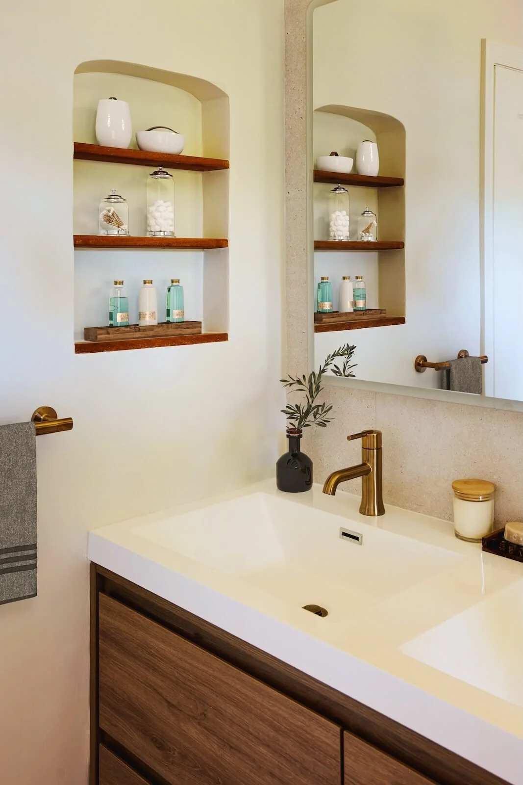 Derby Berkeley Bathroom Remodel - Vanity and Niche.jpg