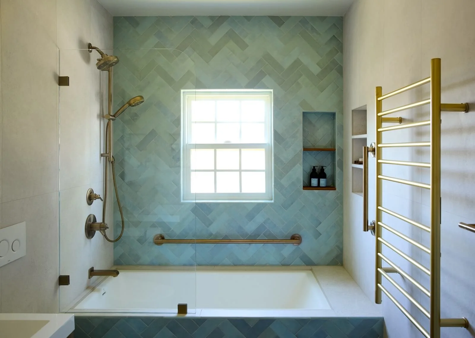 Derby Berkeley Bathroom Remodel - Teal Bathtub Backsplash.jpg