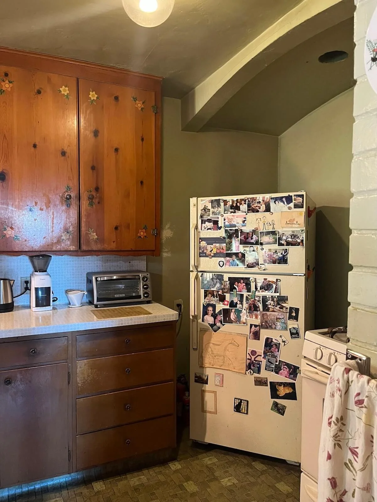Twain Berkeley Kitchen Before Remodel.jpg